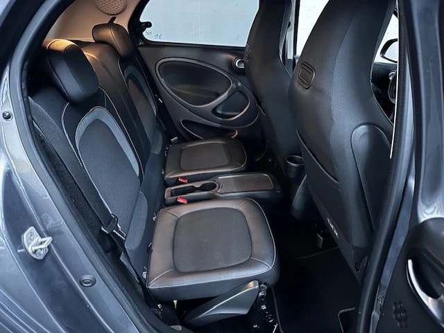 SMART forfour Brabus 109 HP twinamic-image-10