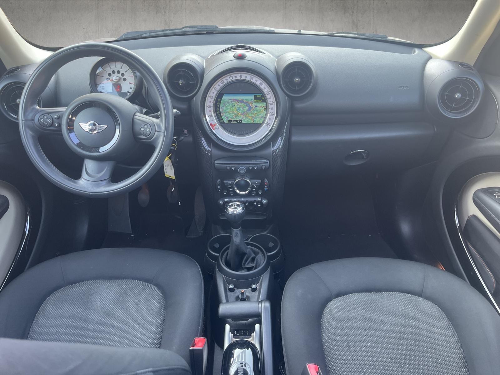 MINI Countryman Cooper ALL4-image-8