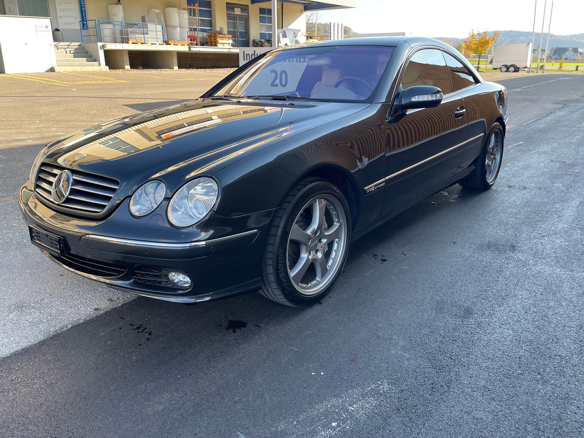 MERCEDES-BENZ CL 600 - V12 Bi-Turbo