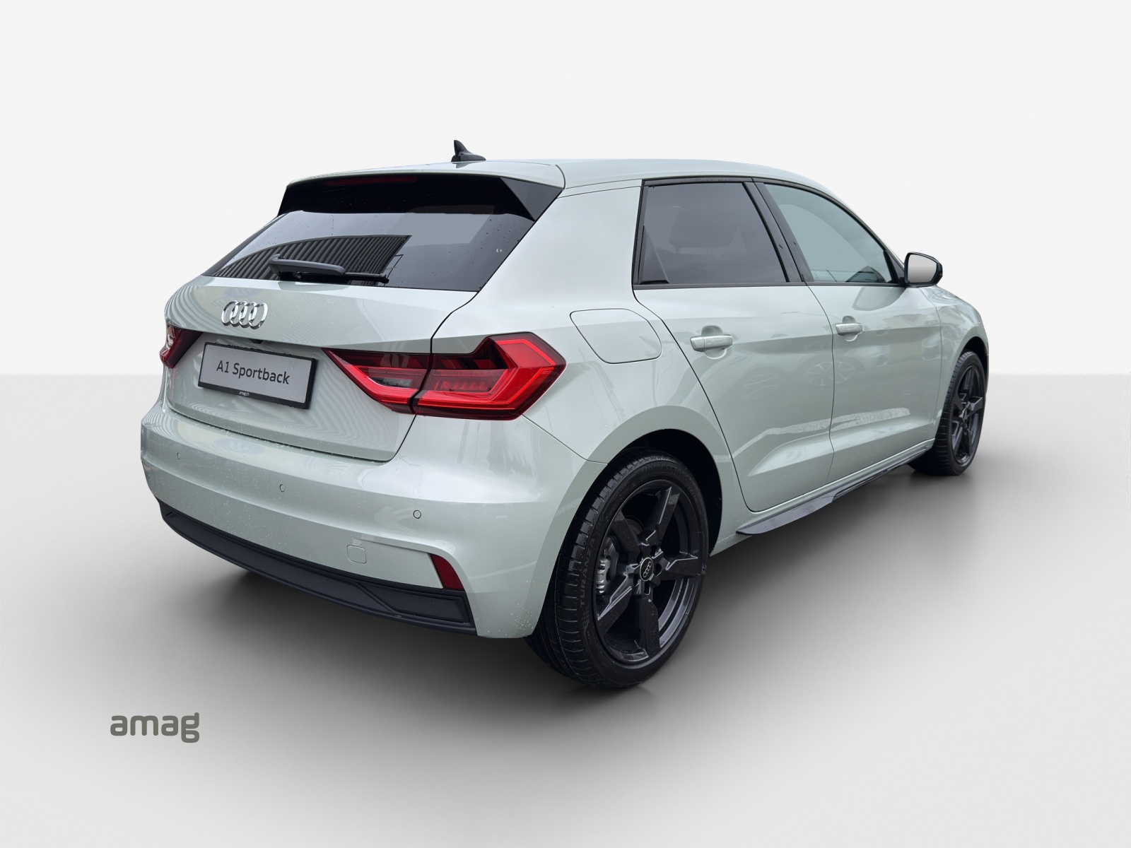 AUDI A1 Sportback 30 TFSI Attraction S-tronic-image-4