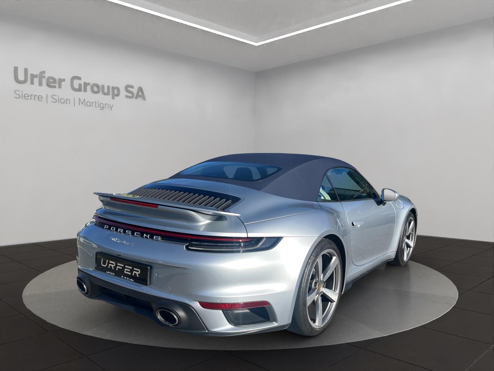 PORSCHE 911 Turbo S Cabriolet PDK-image-5