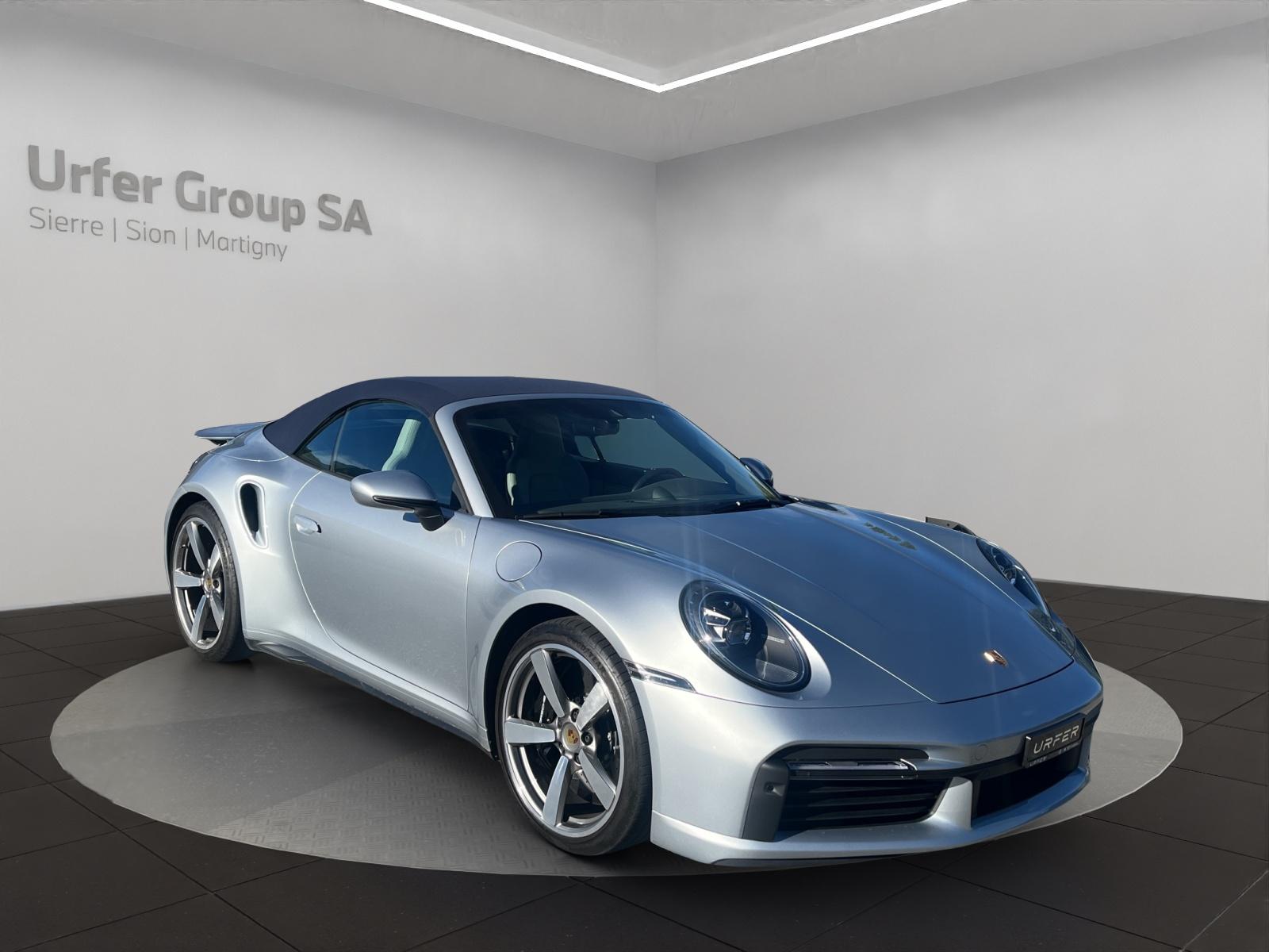 PORSCHE 911 Turbo S Cabriolet PDK-image-7