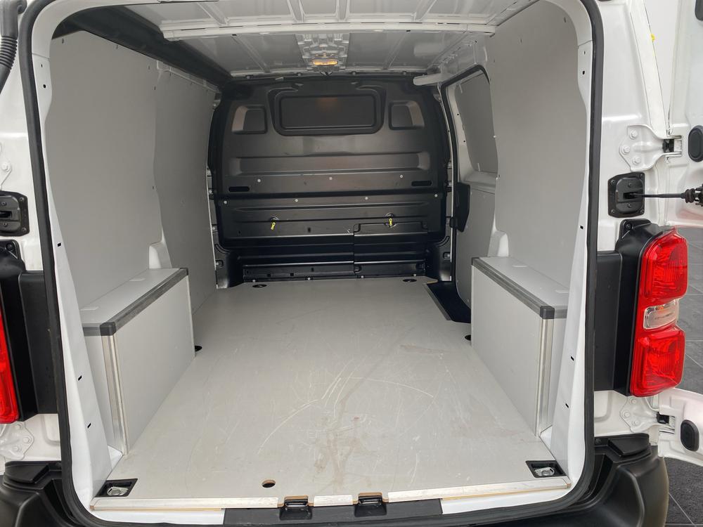 OPEL Vivaro Cargo 2.0 D Edition M-image-13
