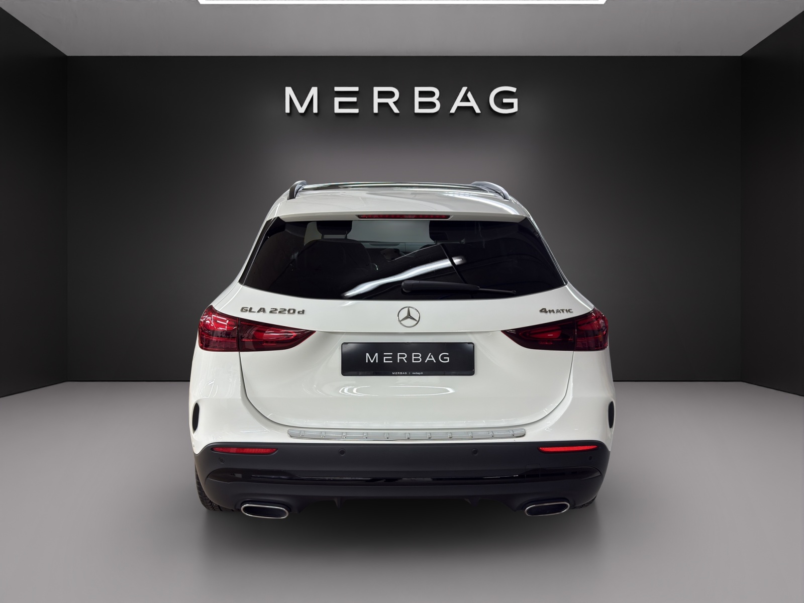 MERCEDES-BENZ GLA 220d 4Matic 8G-DCT-image-3
