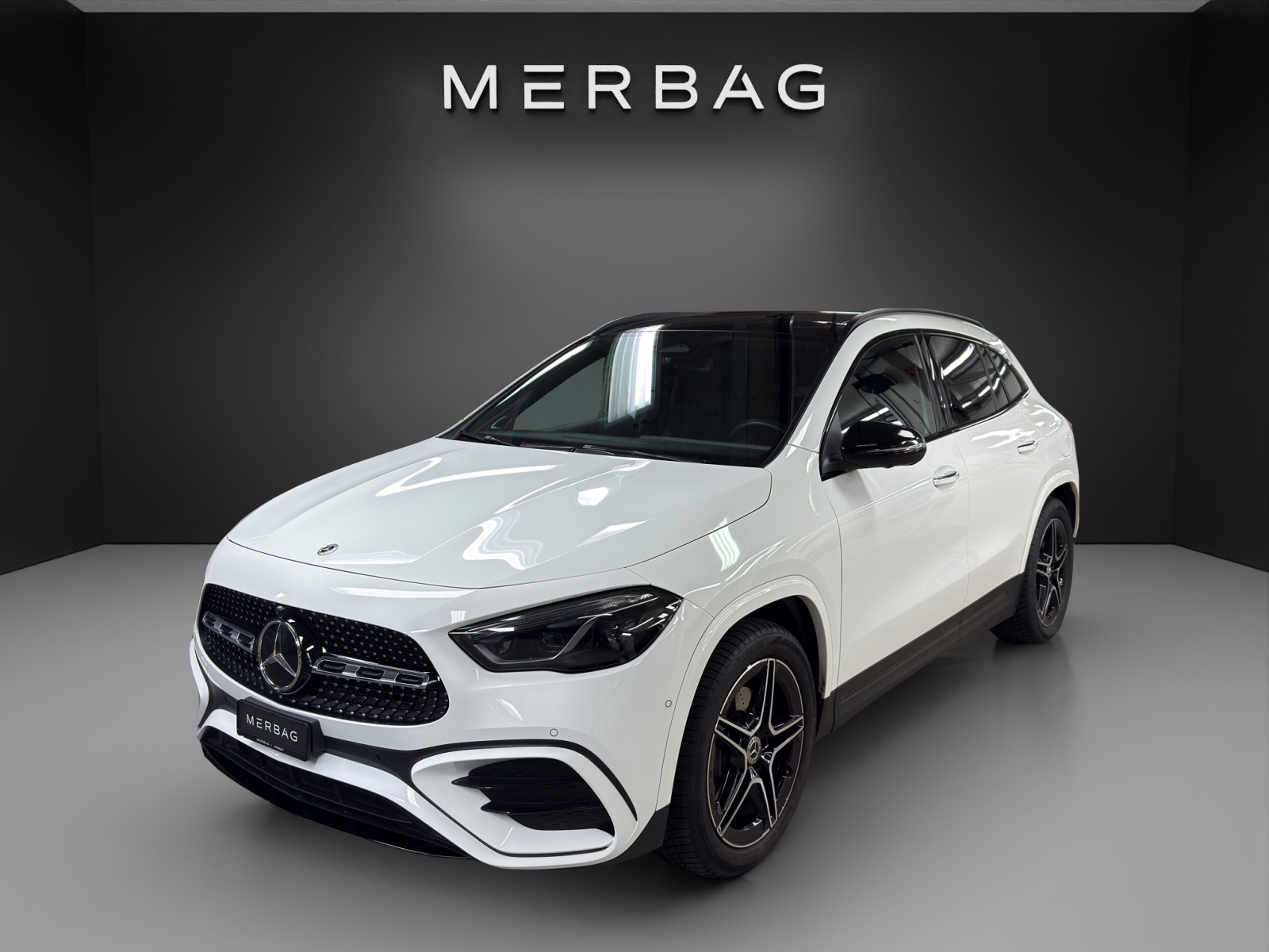 MERCEDES-BENZ GLA 220d 4Matic 8G-DCT-image-0