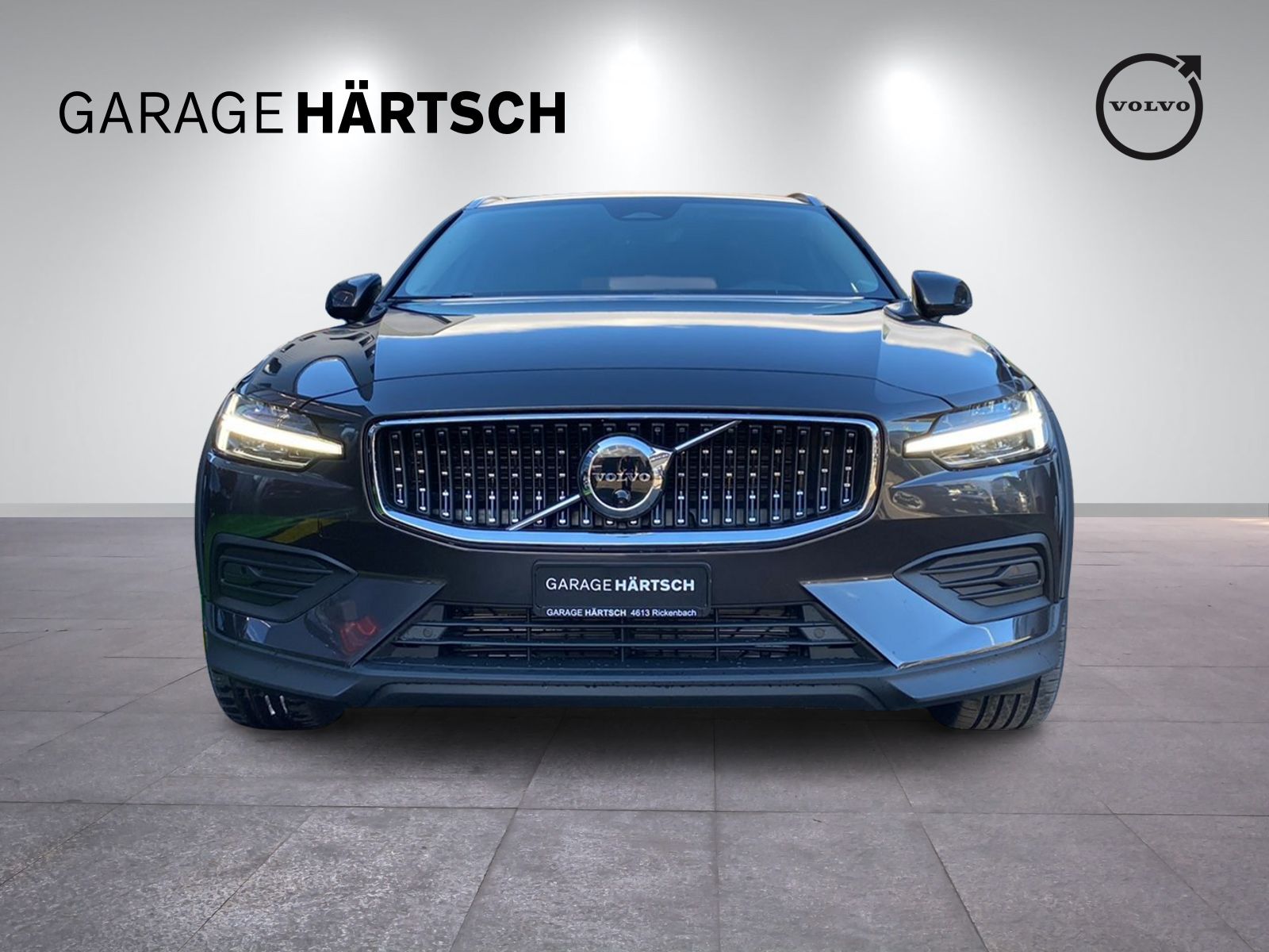 VOLVO V60 Cross Country 2.0 B4 Plus AWD-image-9