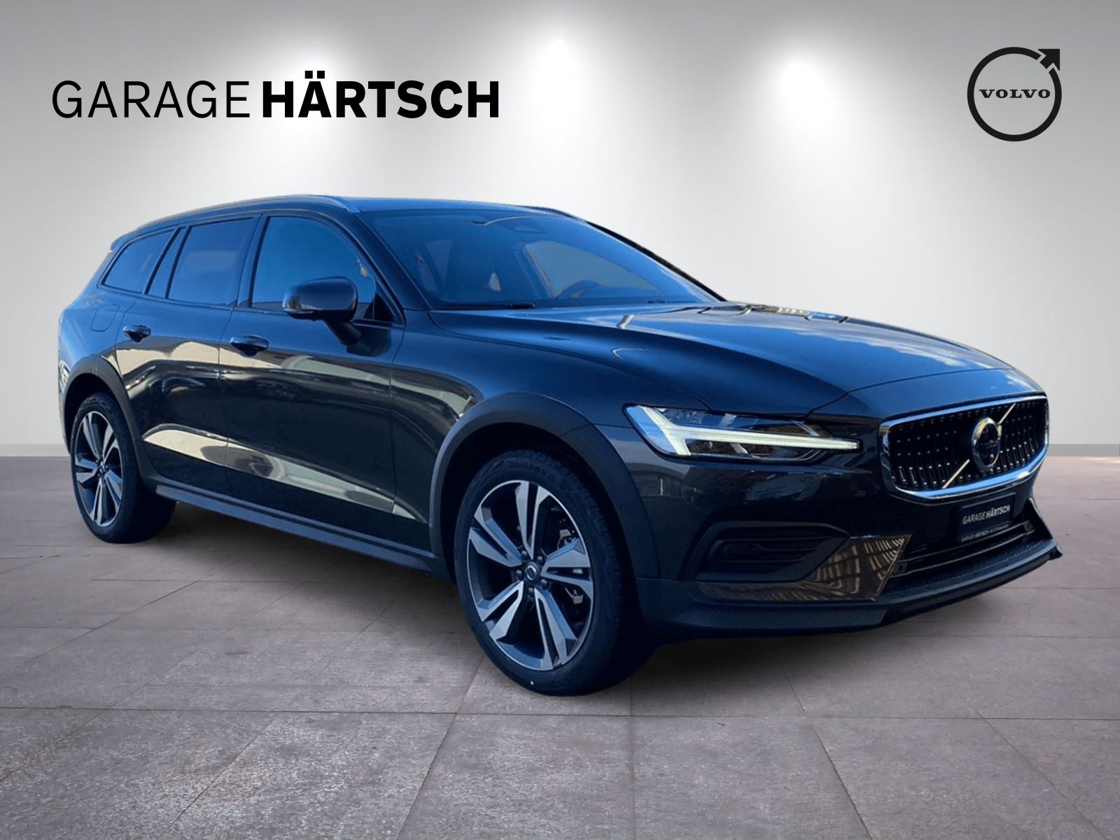 VOLVO V60 Cross Country 2.0 B4 Plus AWD-image-8