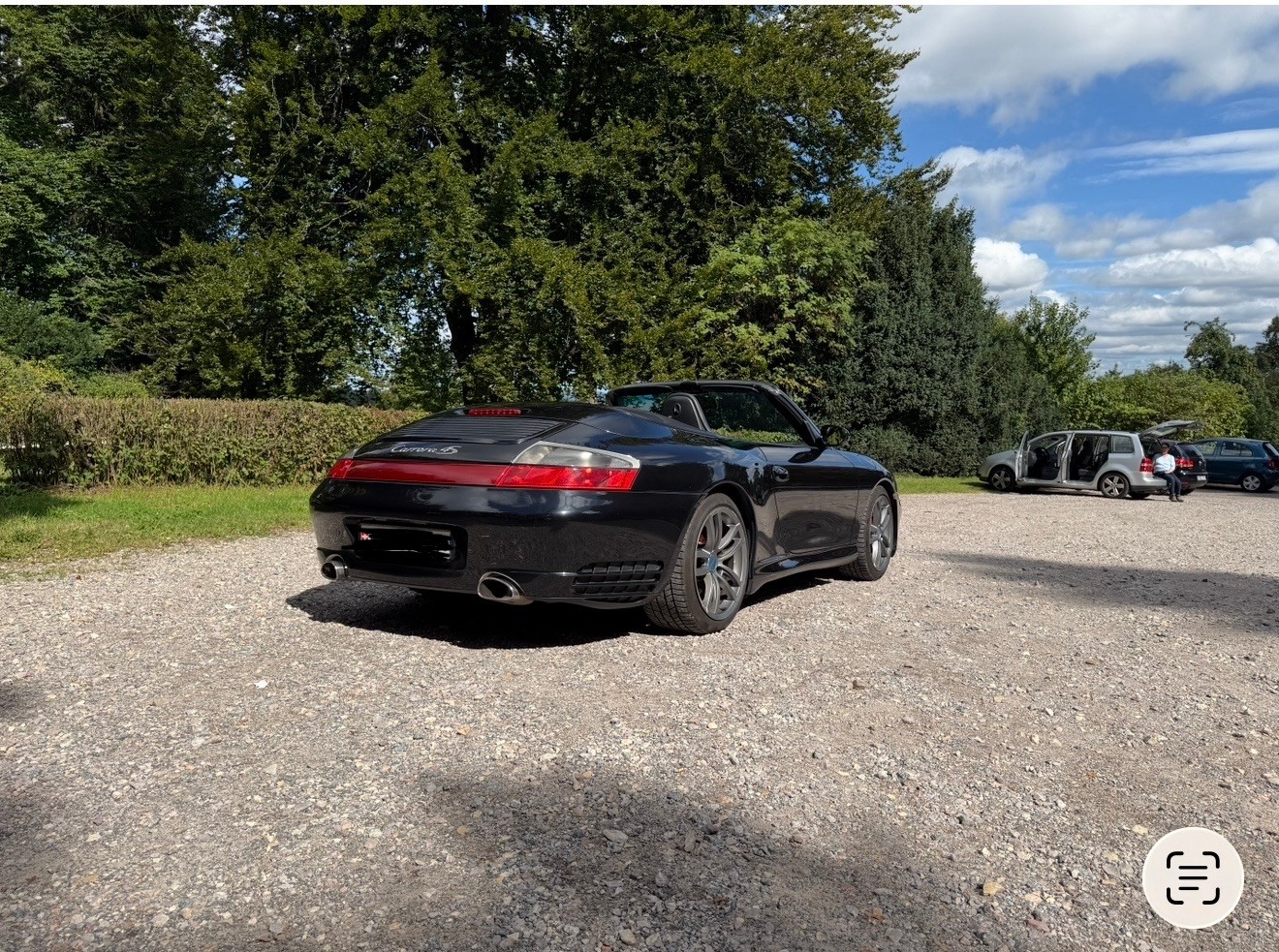 PORSCHE 911 Carrera 4 S Cabrio-image-2