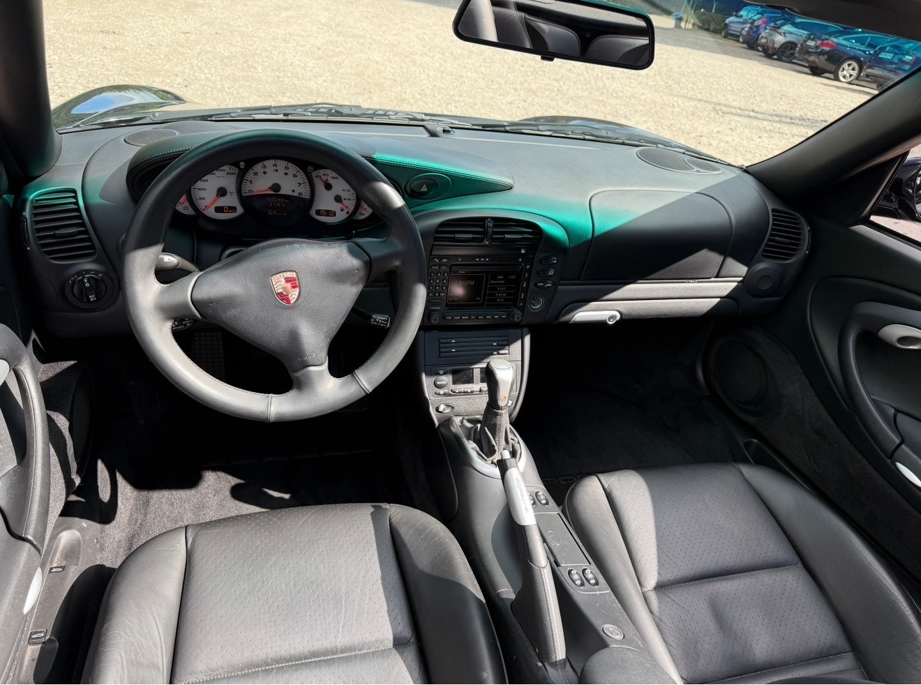 PORSCHE 911 Carrera 4 S Cabrio-image-3