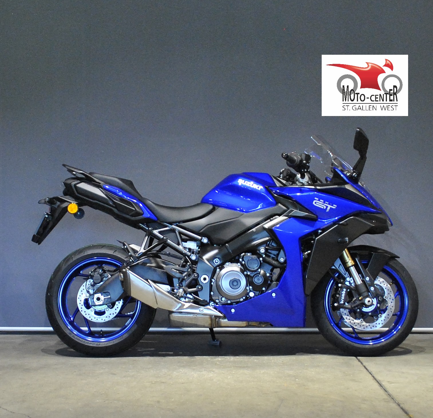 SUZUKI GSX-S 1000 GT-showroom-element-1
