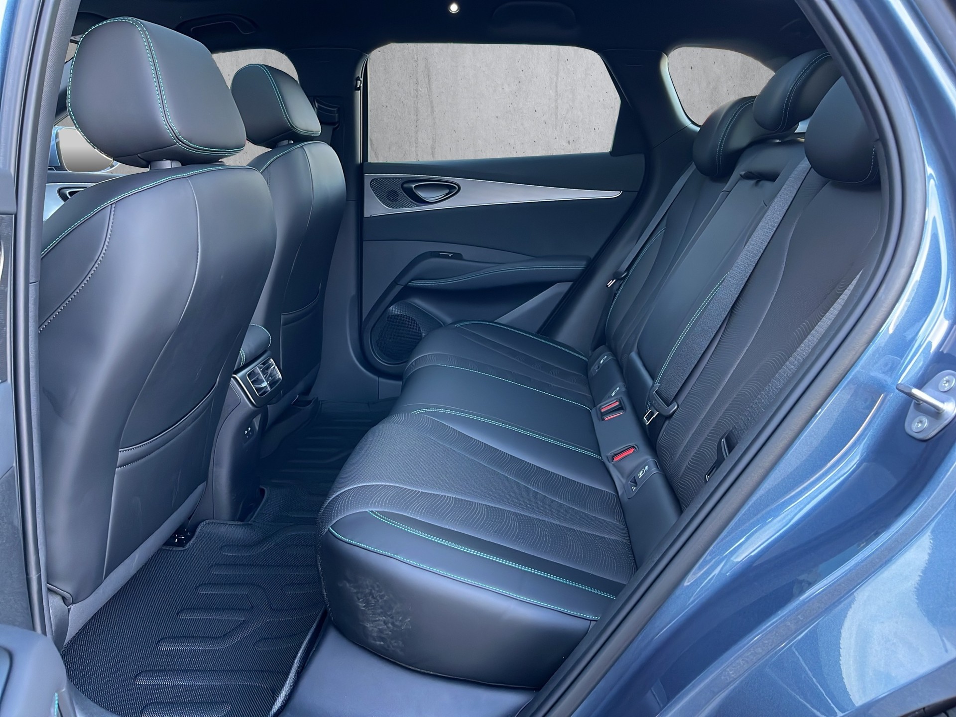 BYD Seal 6 DM-i Comfort Lite-image-12