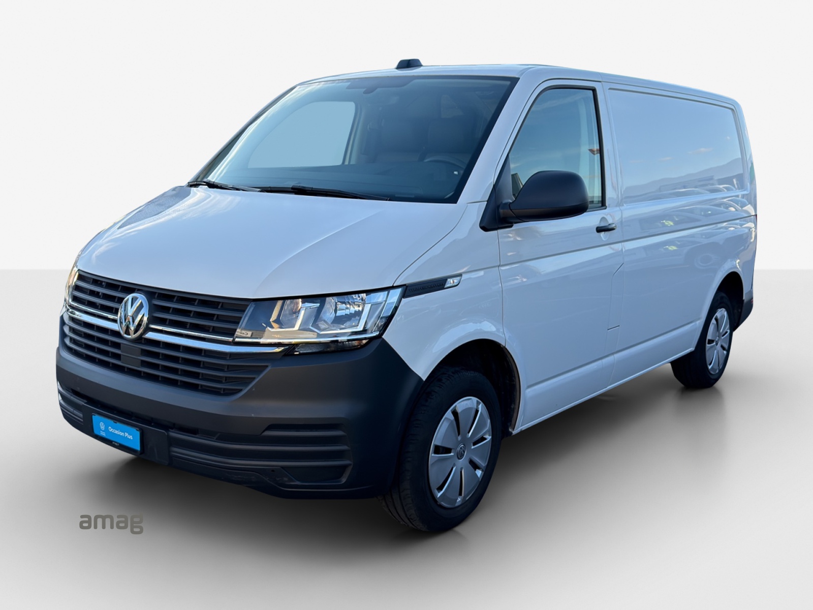 VW T6.1 2.0 TDI Entry-image-0