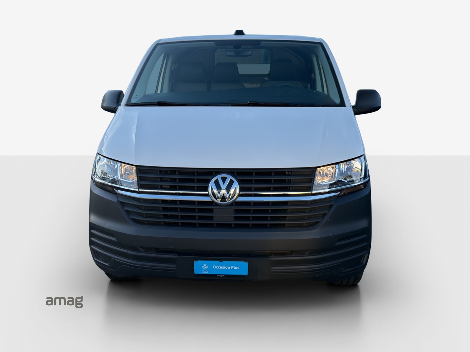 VW T6.1 2.0 TDI Entry-image-6