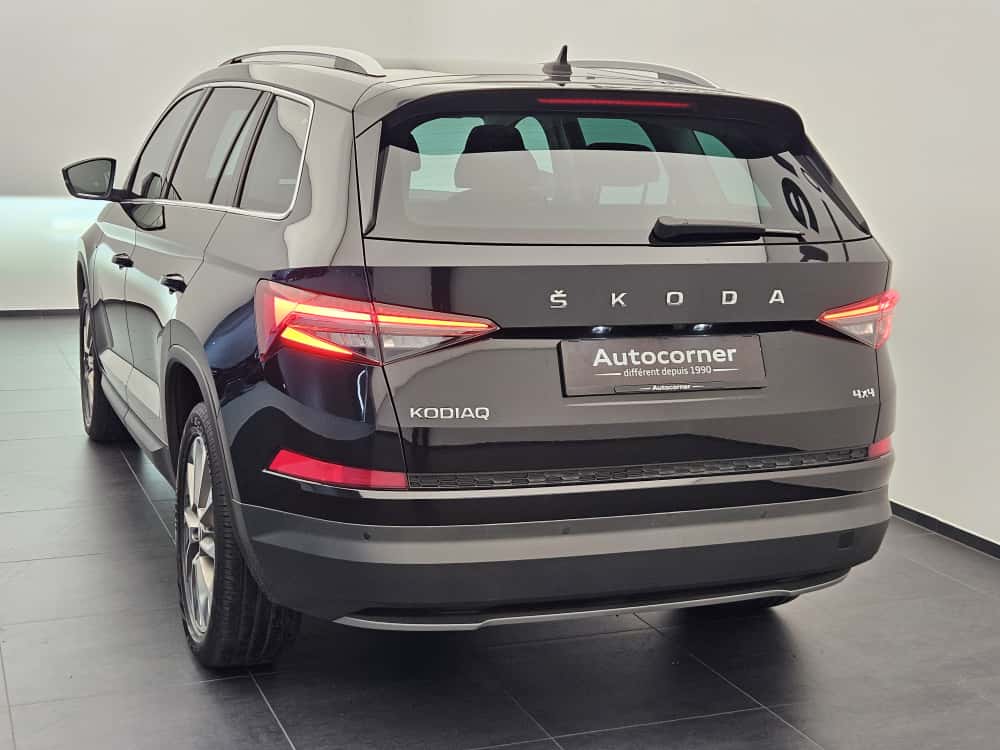 SKODA Kodiaq 2.0 TSI 4x4 Clever-image-8