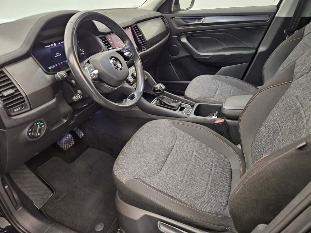 SKODA Kodiaq 2.0 TSI 4x4 Clever-image-10