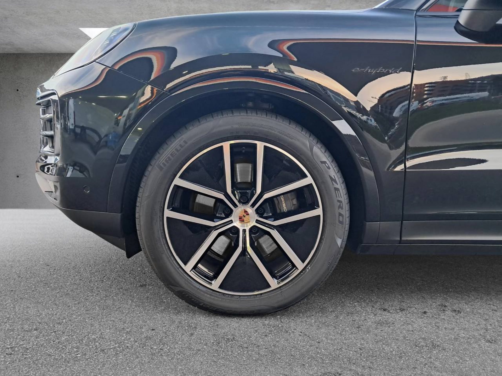 PORSCHE Cayenne E-Hybrid Coupé-image-11