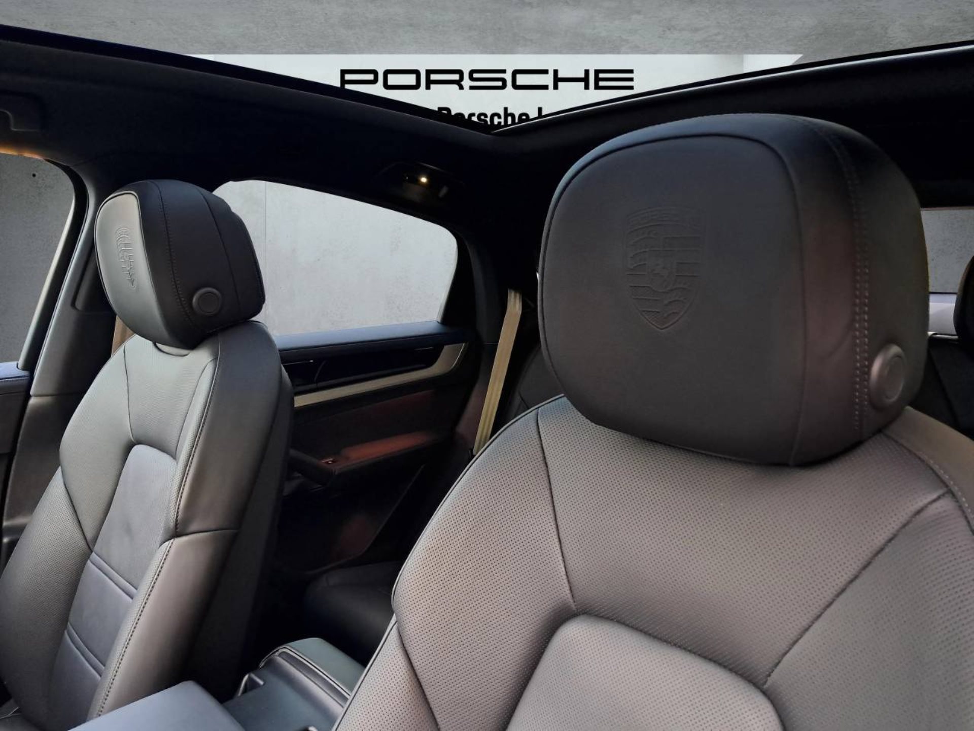 PORSCHE Cayenne E-Hybrid Coupé-image-25