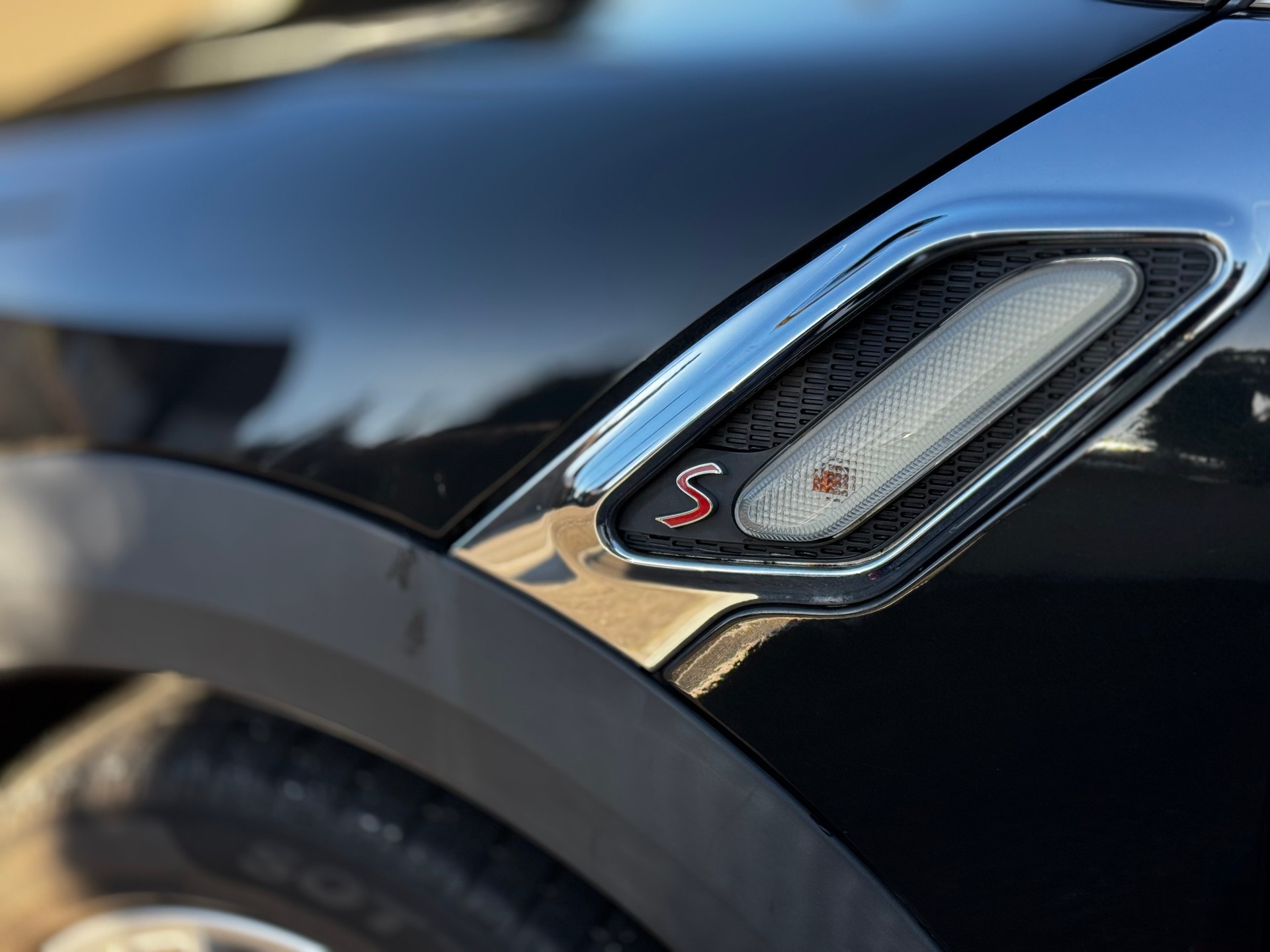 MINI Countryman Cooper SD ALL4-image-7