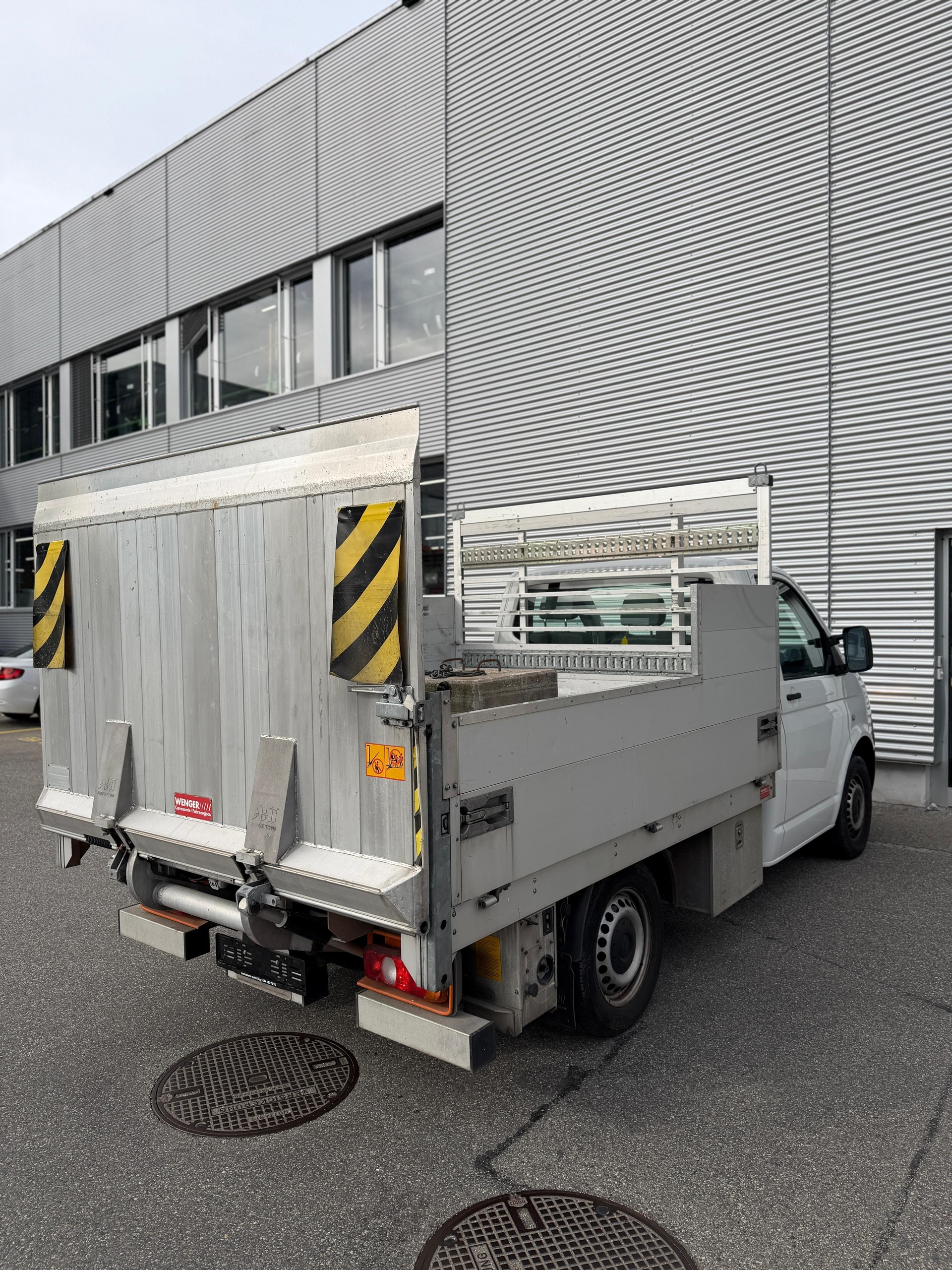 VW T5 2.5L Diesel, Automat, mit Hebebühne!-image-7