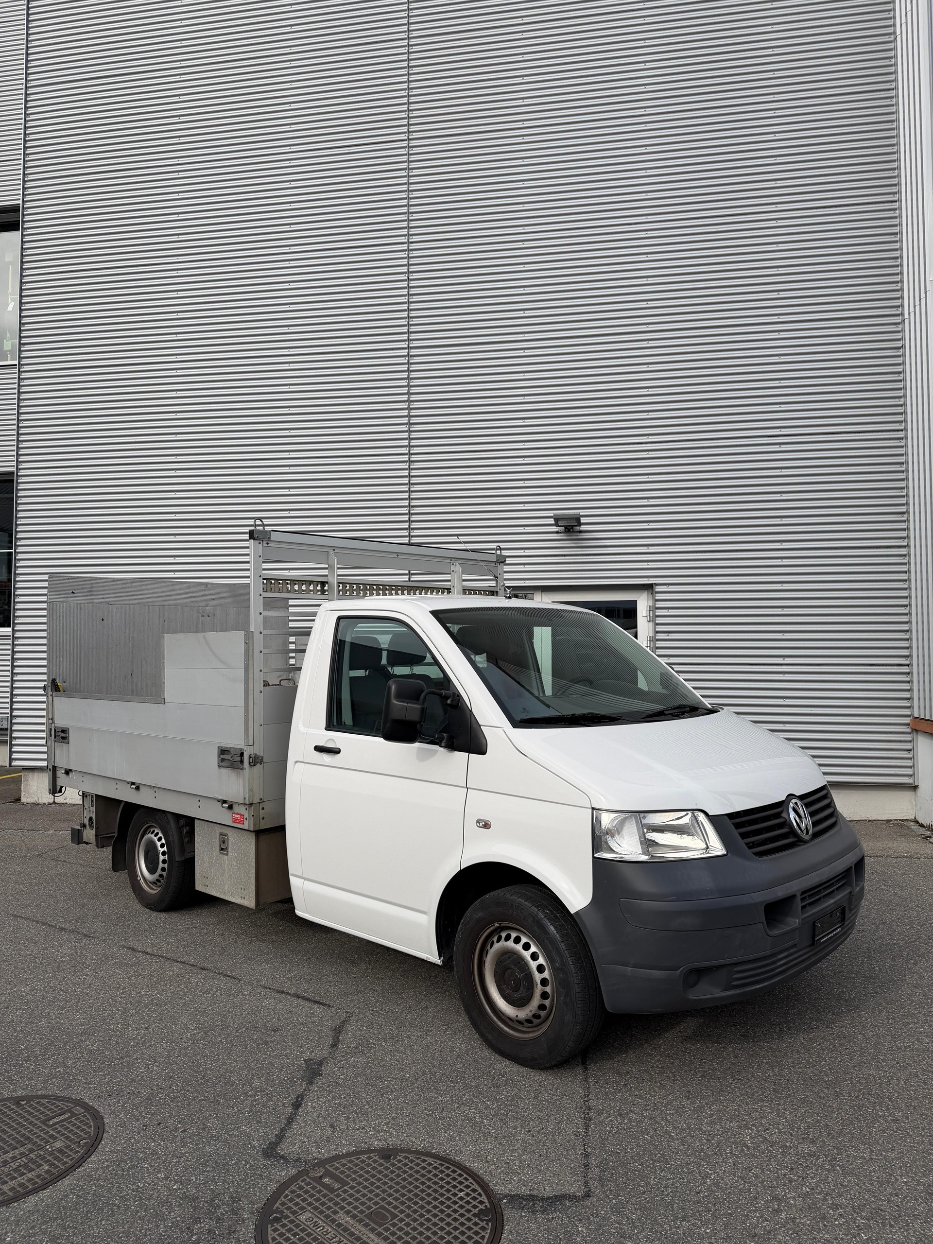 VW T5 2.5L Diesel, Automat, mit Hebebühne!-image-0