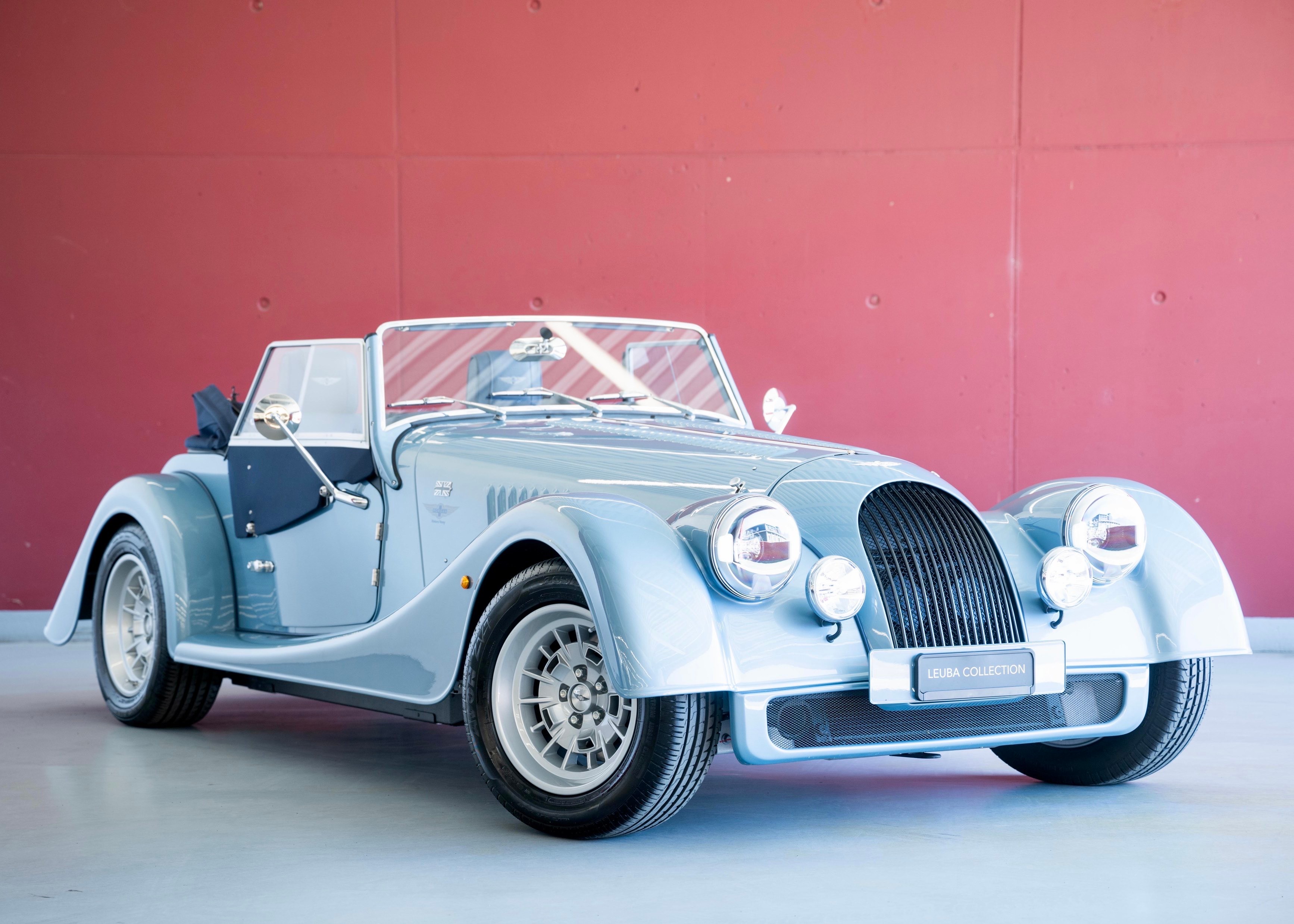 Photo MORGAN PLUS-FOUR Plus Four 2.0 (New Swiss executive car, manual transmission, not registered, very low mileage)