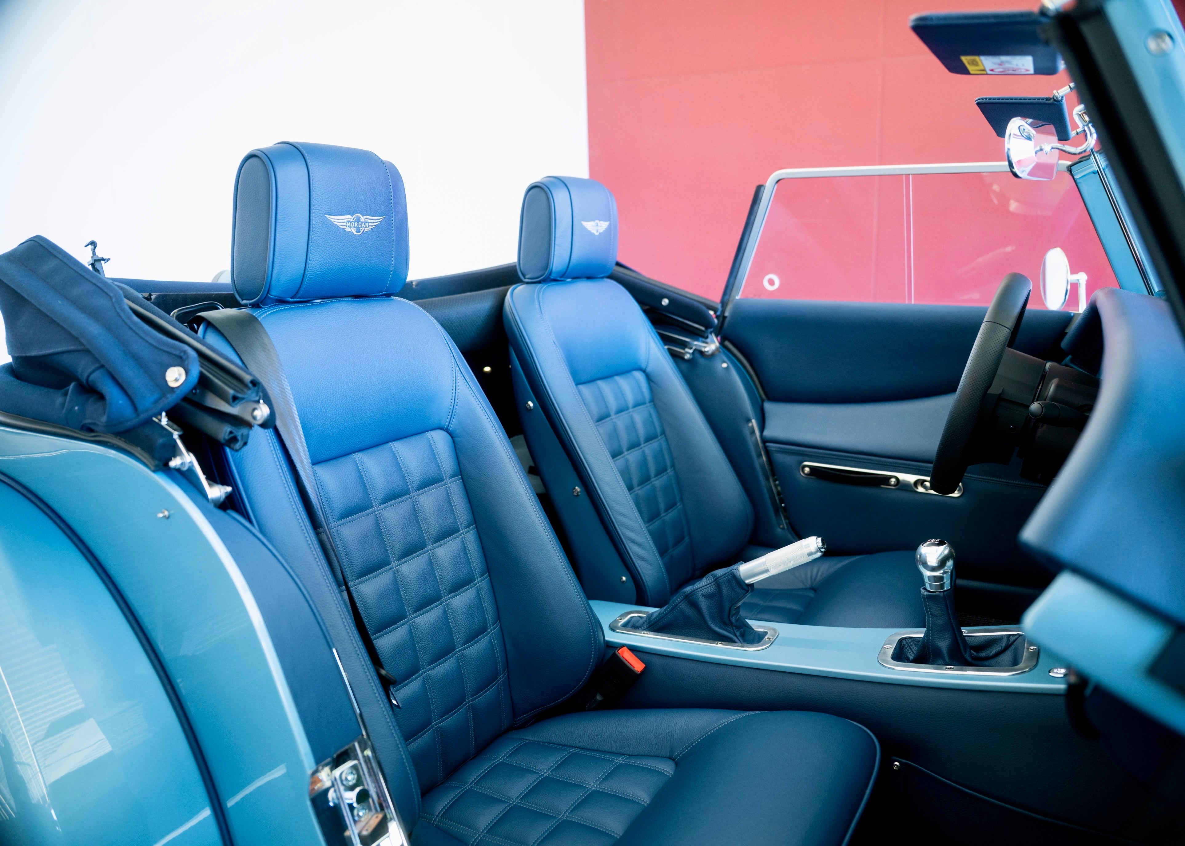 Image MORGAN PLUS-FOUR Plus Four 2.0 (New Swiss executive car, manual transmission, not registered, very low mileage)