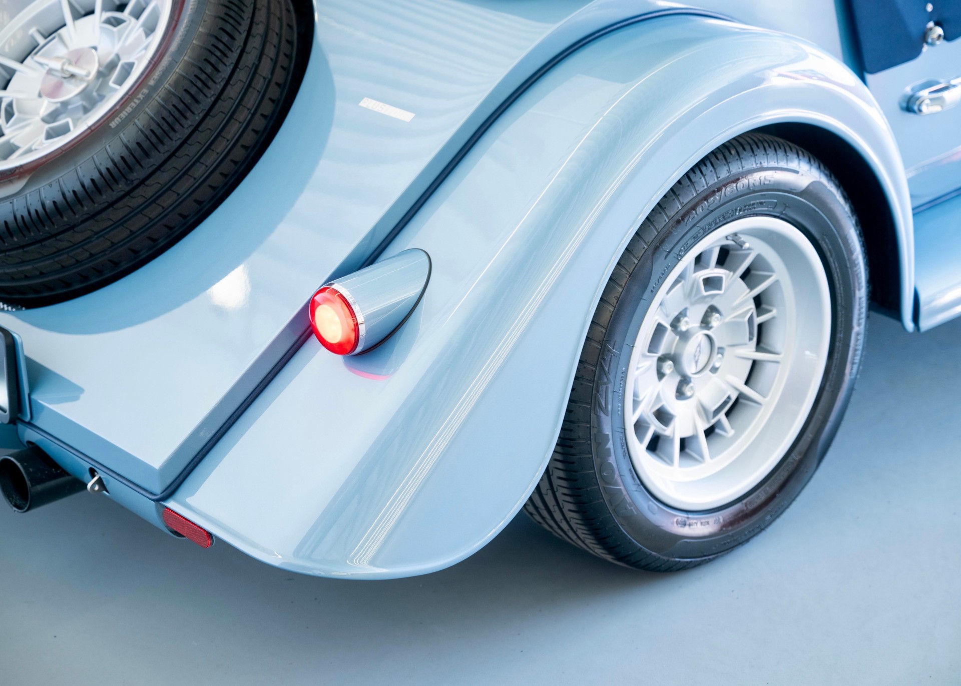 MORGAN Plus Four 2.0 (New Swiss executive car, manual transmission, not registered, very low mileage)-image-13