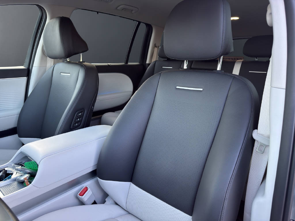 HYUNDAI Ioniq 9 Vertex 4WD-image-13