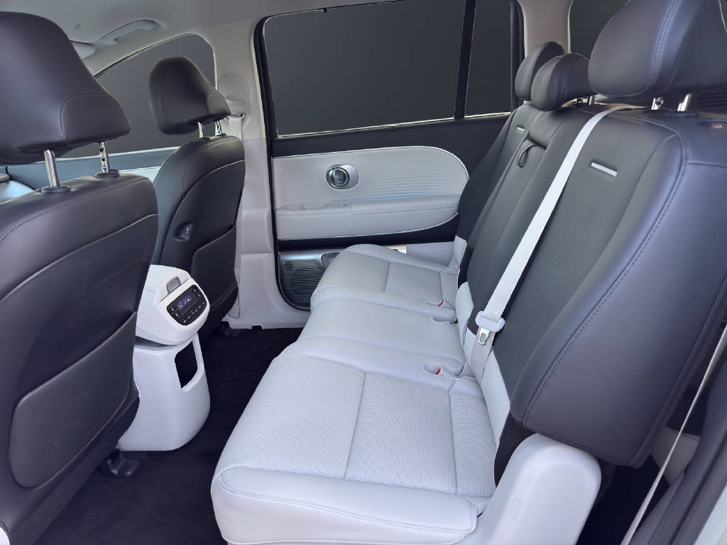 HYUNDAI Ioniq 9 Vertex 4WD-image-10