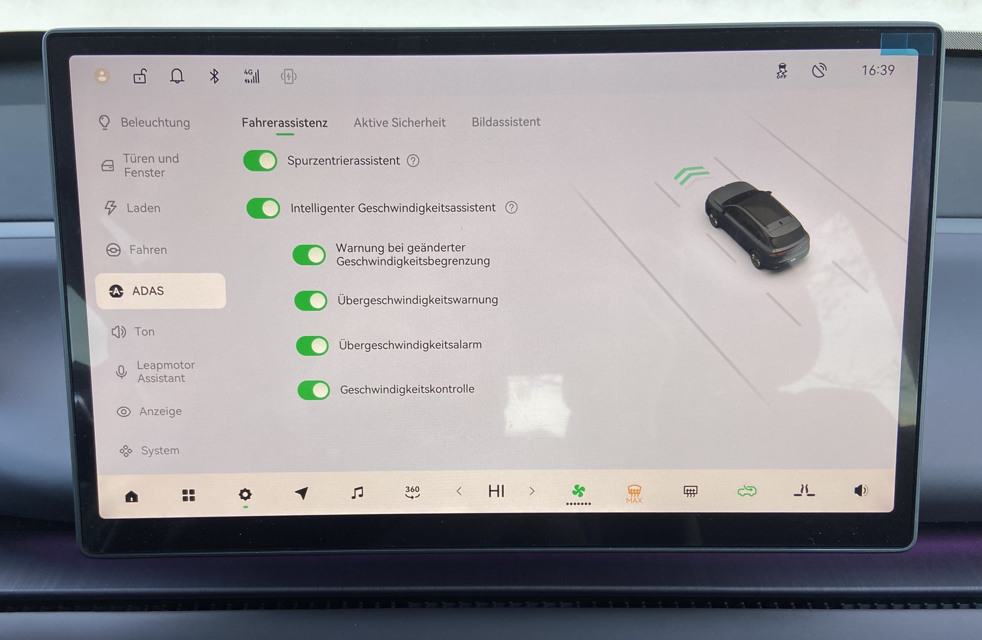 LEAPMOTOR C10 REEV Hybrid Design-image-12