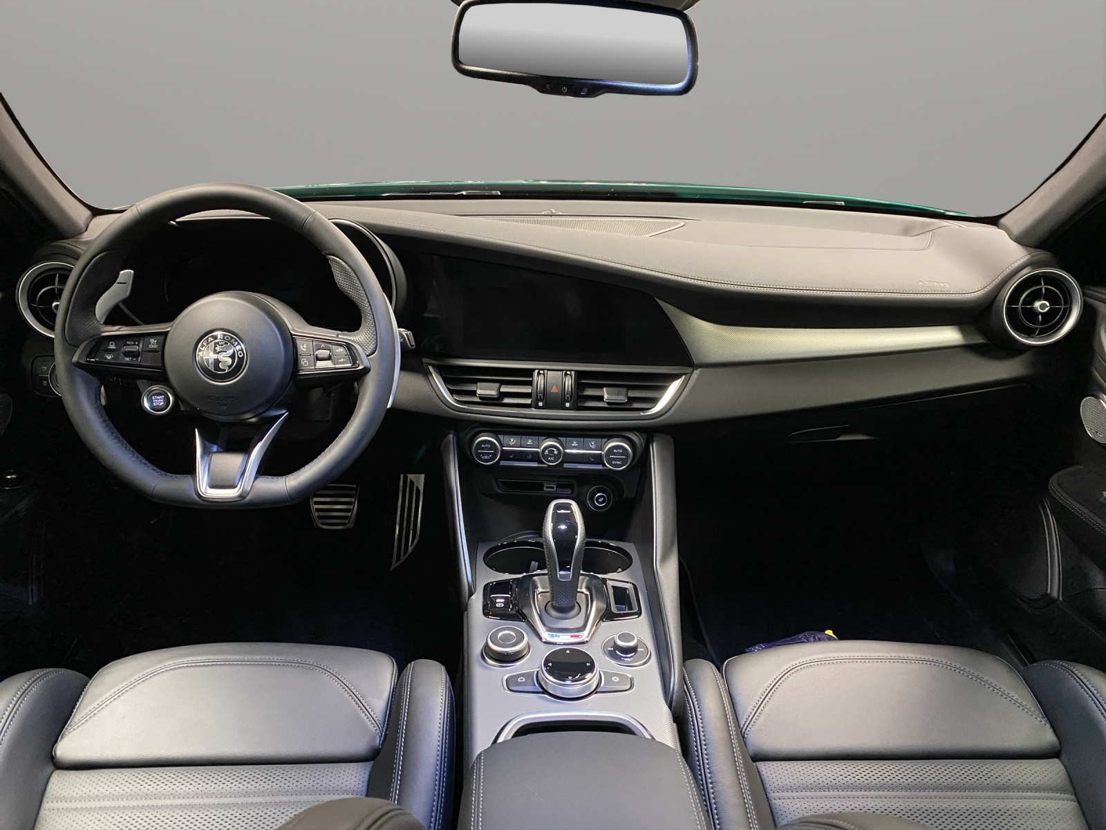 ALFA ROMEO Giulia 2.0 Q4 280 Veloce P-image-11