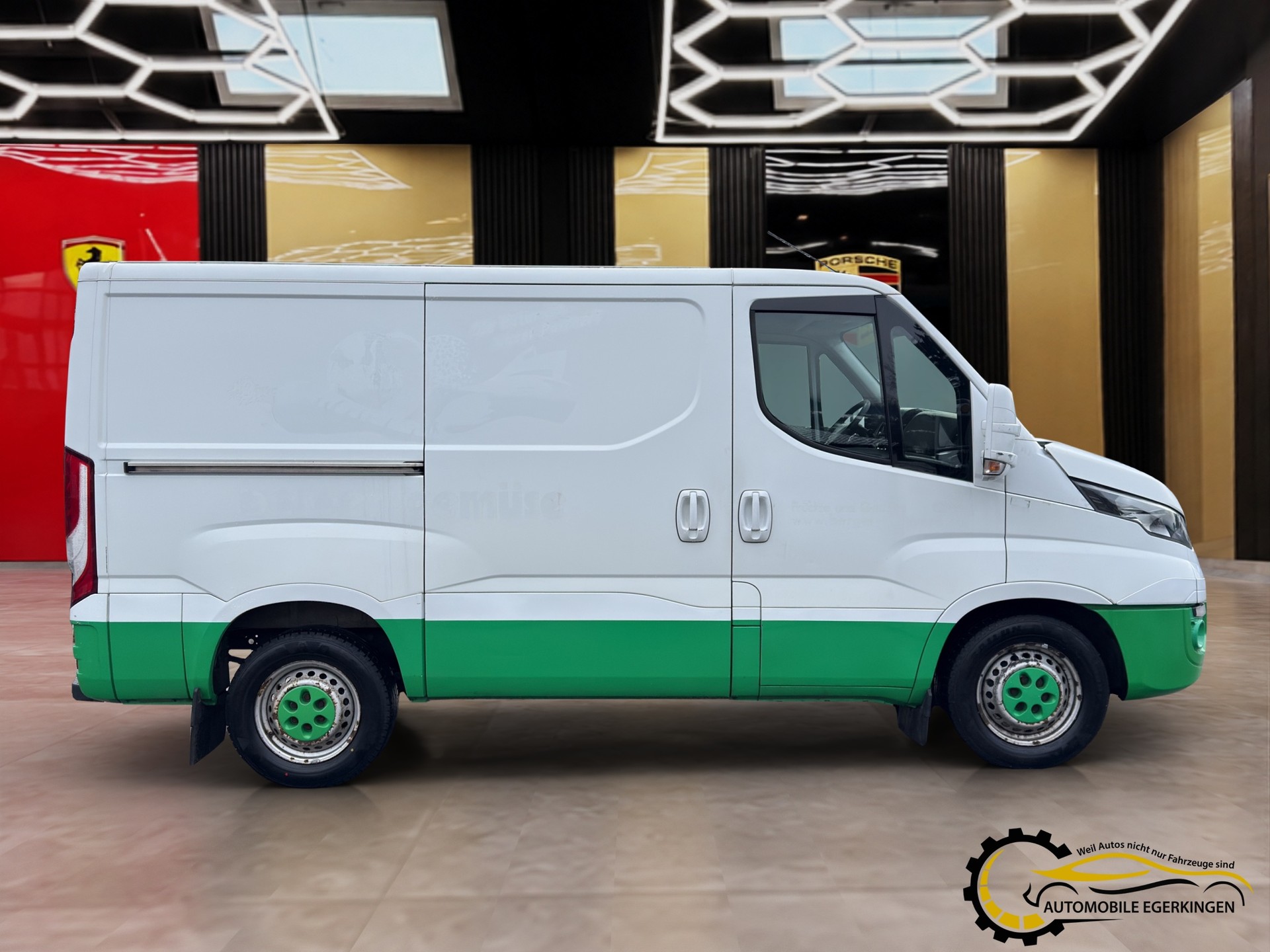 IVECO 35 S 13 V Automat mit Standheizung!-showroom-element-3