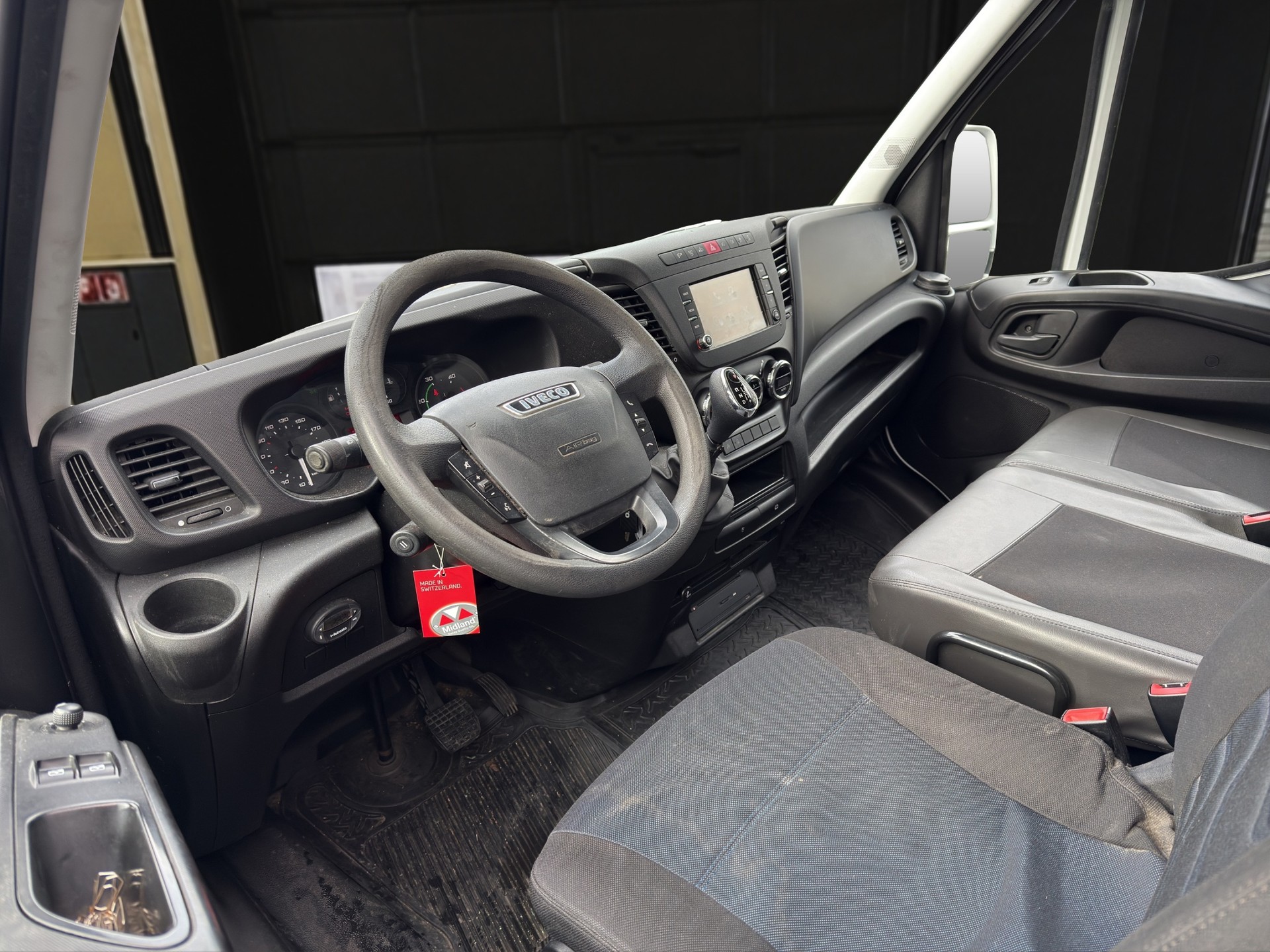 IVECO 35 S 13 V Automat mit Standheizung!-image-8
