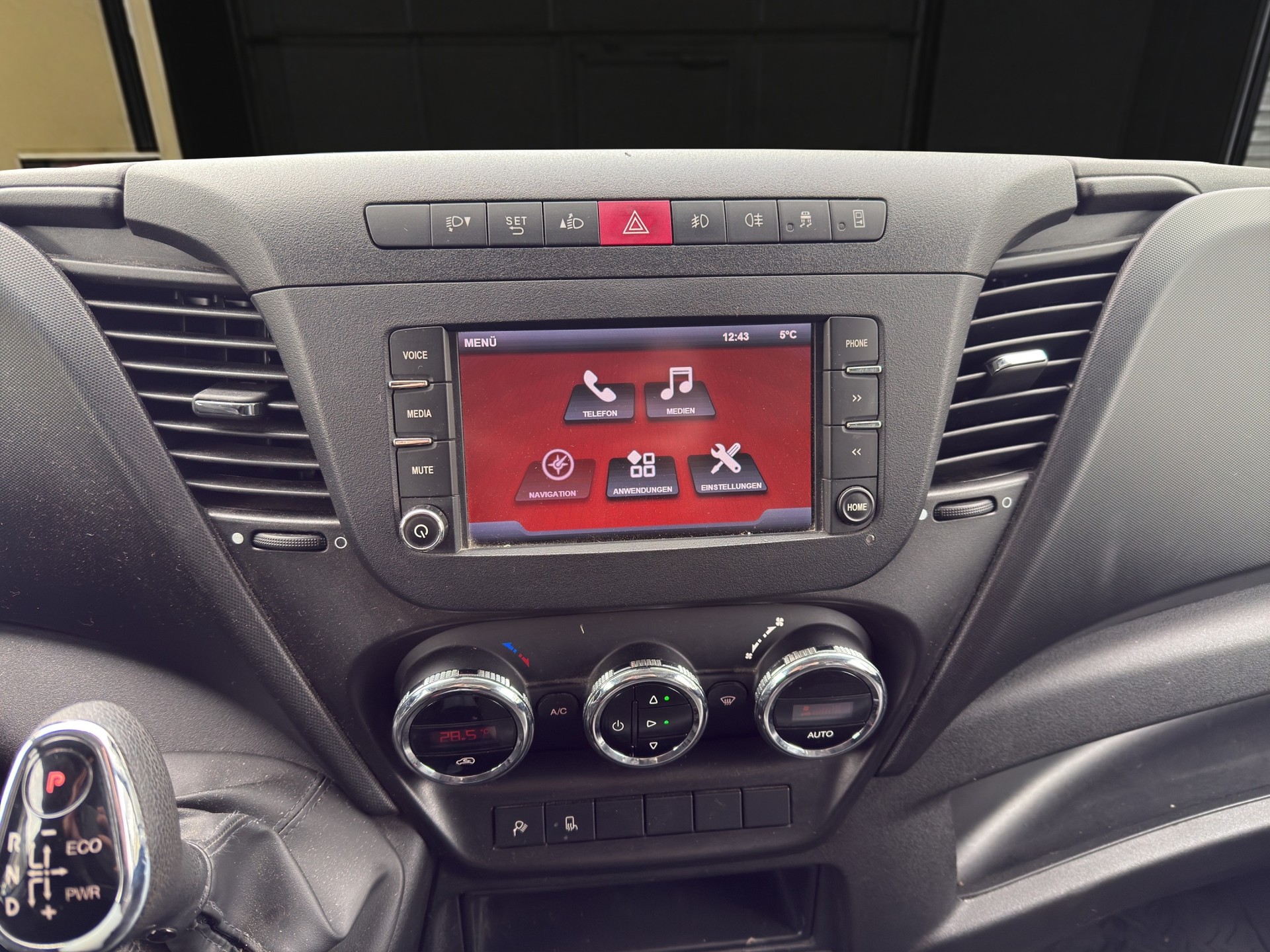 IVECO 35 S 13 V Automat mit Standheizung!-image-13