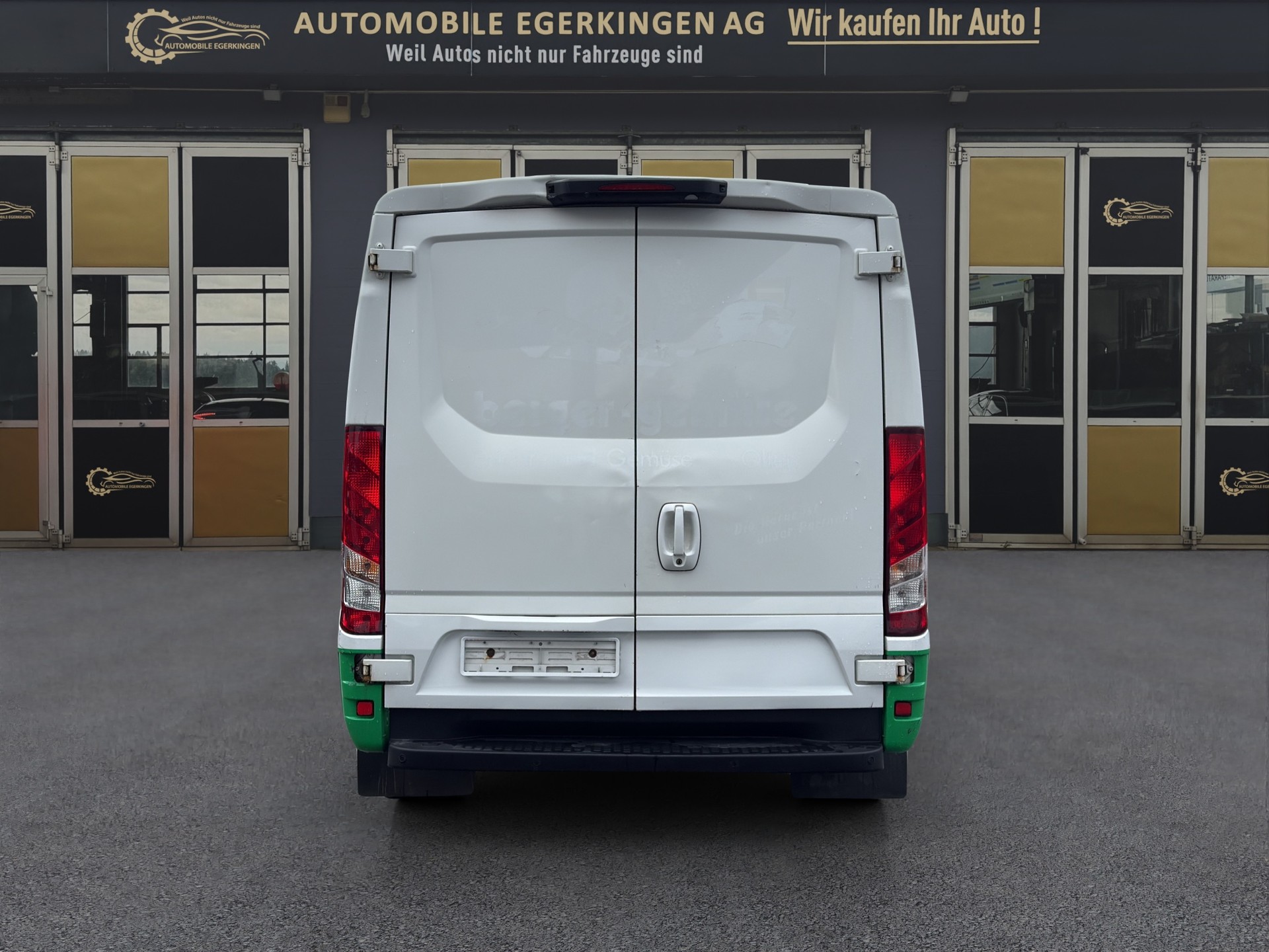 IVECO 35 S 13 V Automat mit Standheizung!-image-5