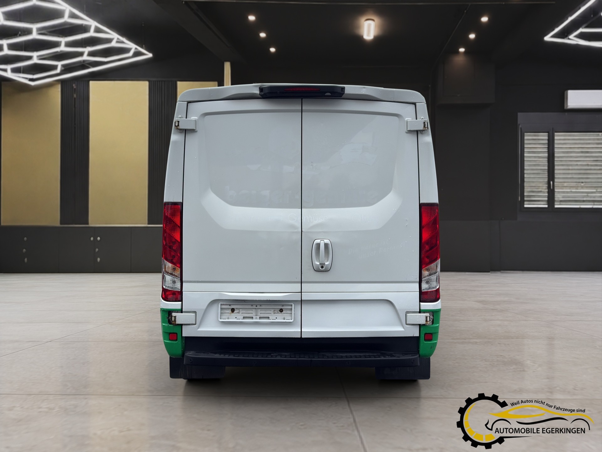 IVECO 35 S 13 V Automat mit Standheizung!-image-5