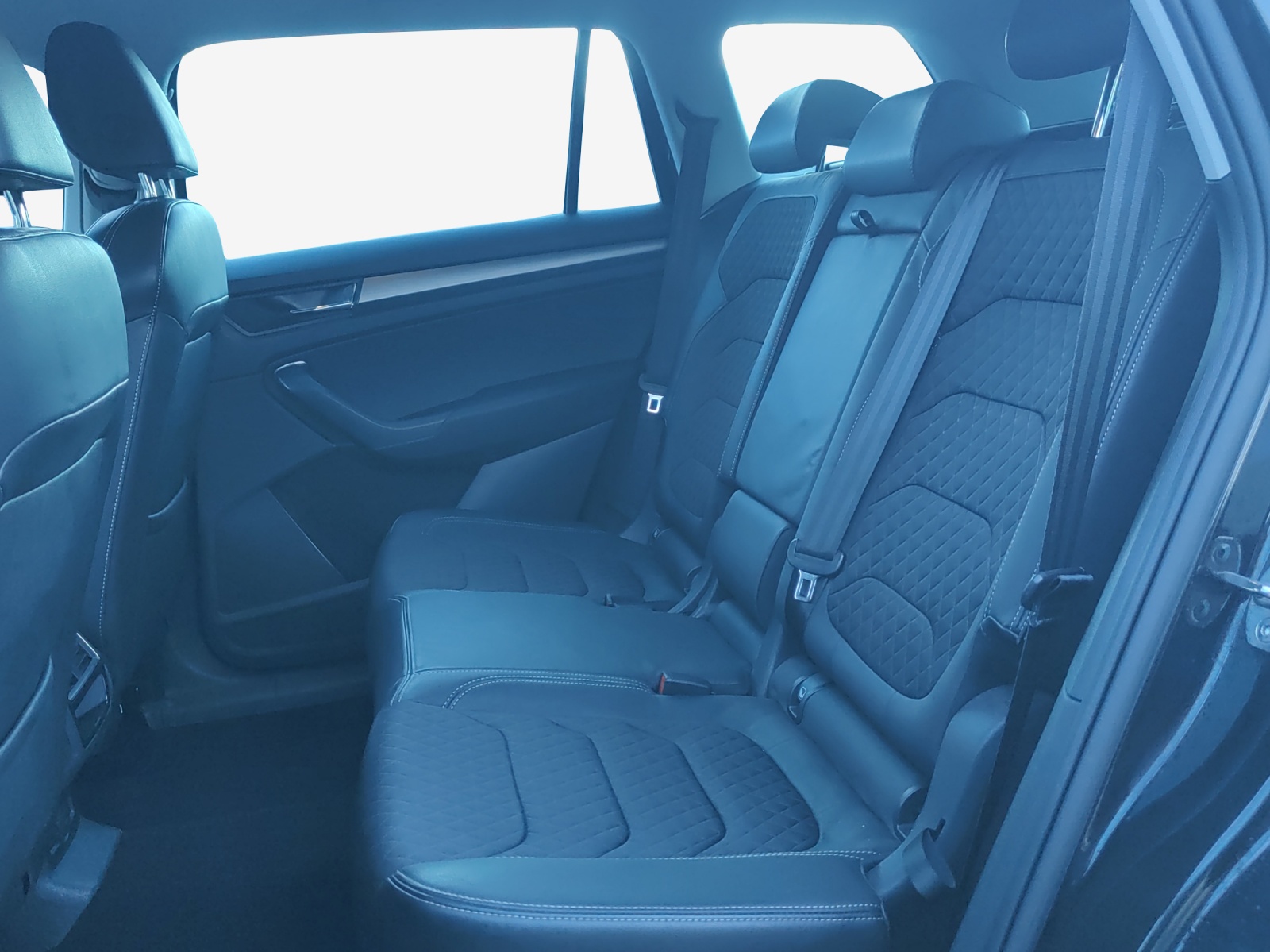 SKODA Kodiaq 1.5 TSI ACT Ambition 4x4-image-11