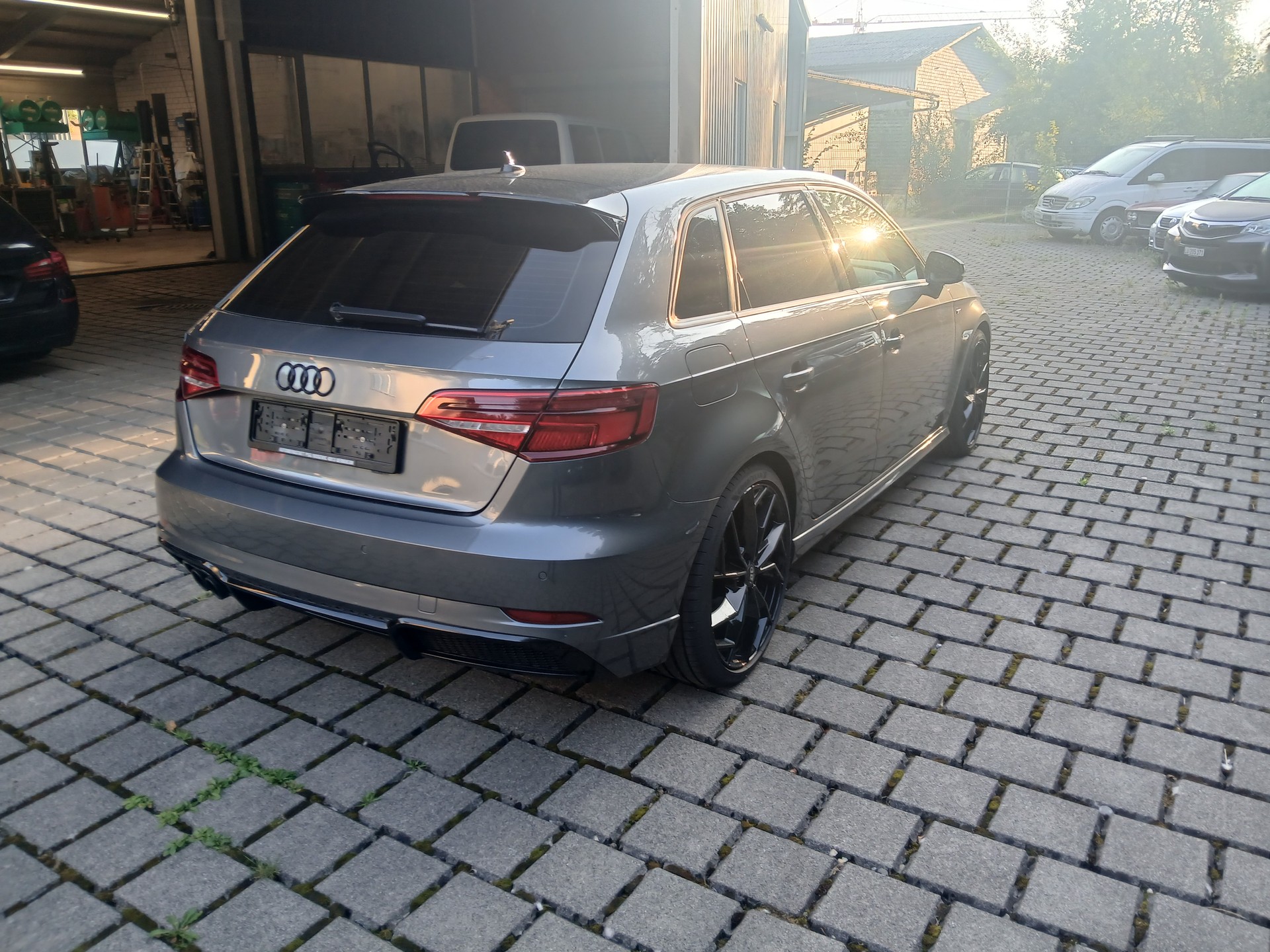 AUDI A3 Sportback 1.5 TFSI Sport-image-3