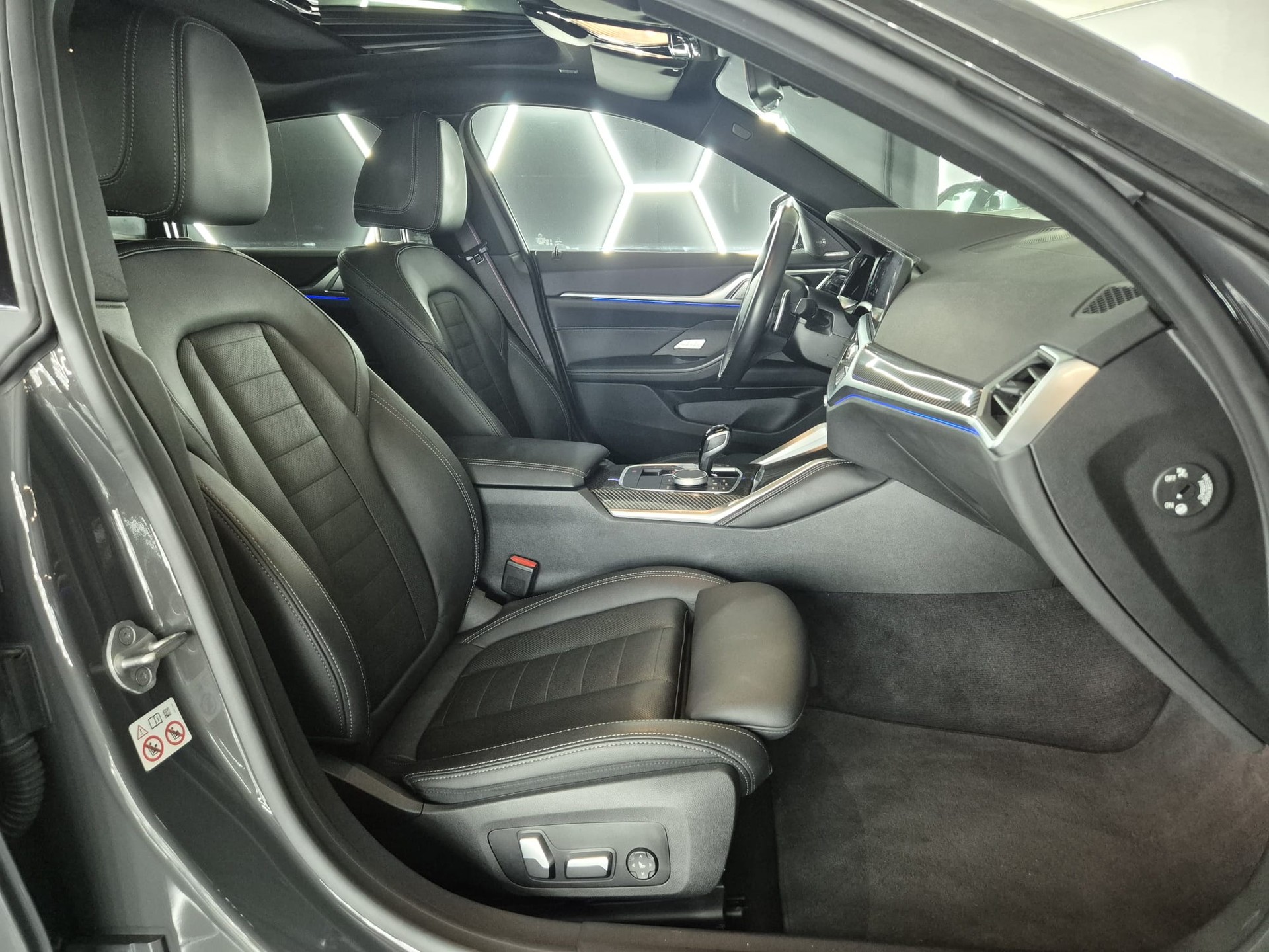 BMW M440i xDrive 48V Gran Coupé M Sport PRO Steptronic-image-25