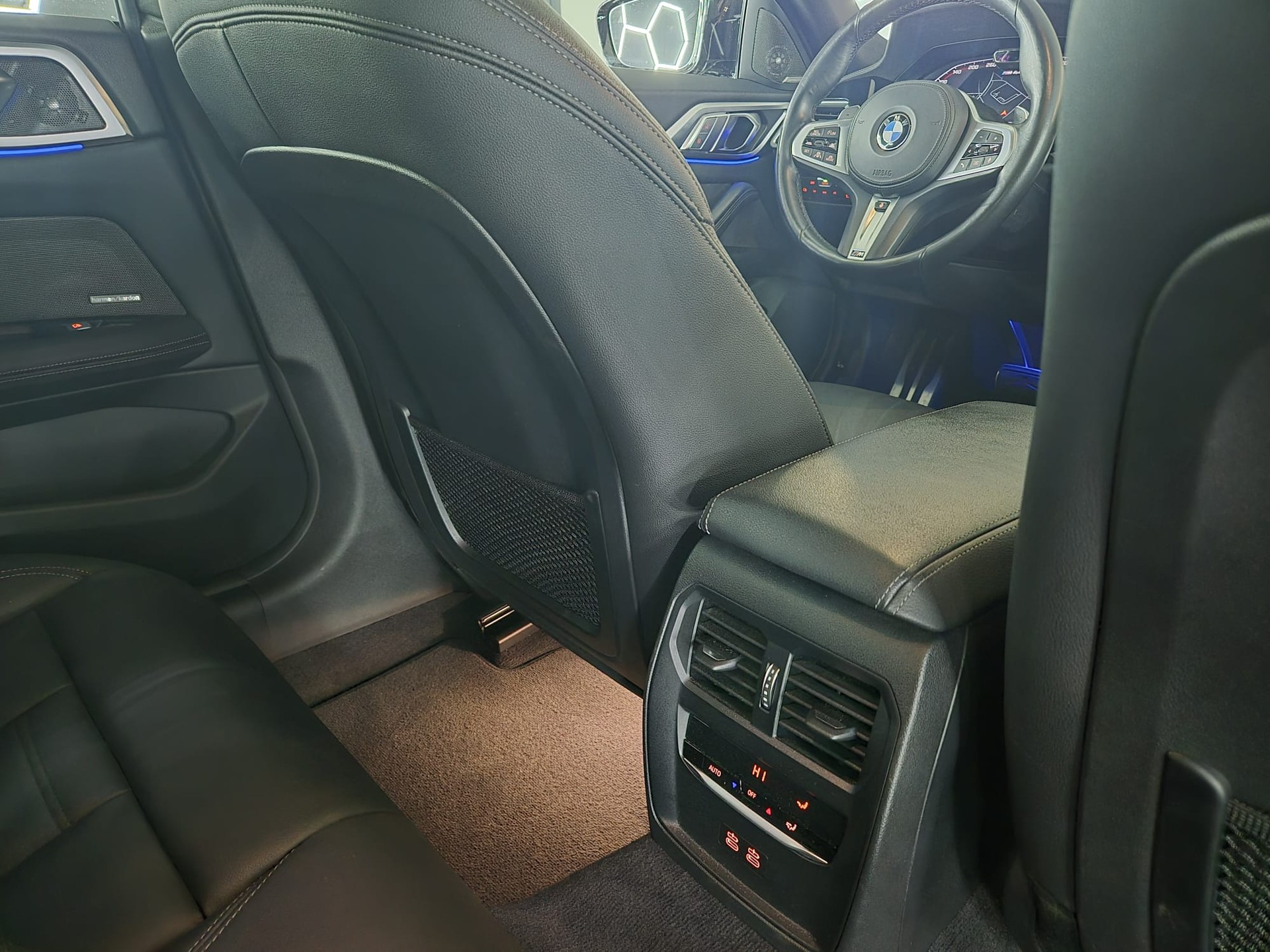 BMW M440i xDrive 48V Gran Coupé M Sport PRO Steptronic-image-22