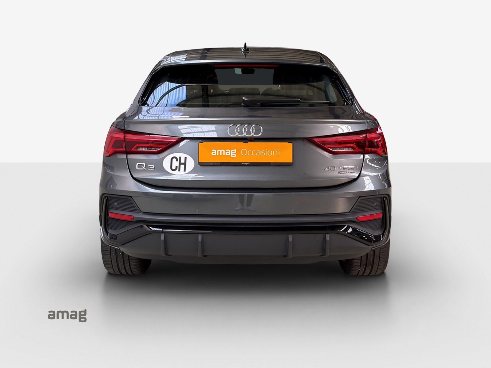 AUDI Q3 Sportback 40 TFSI S line quattro S-tronic-image-3