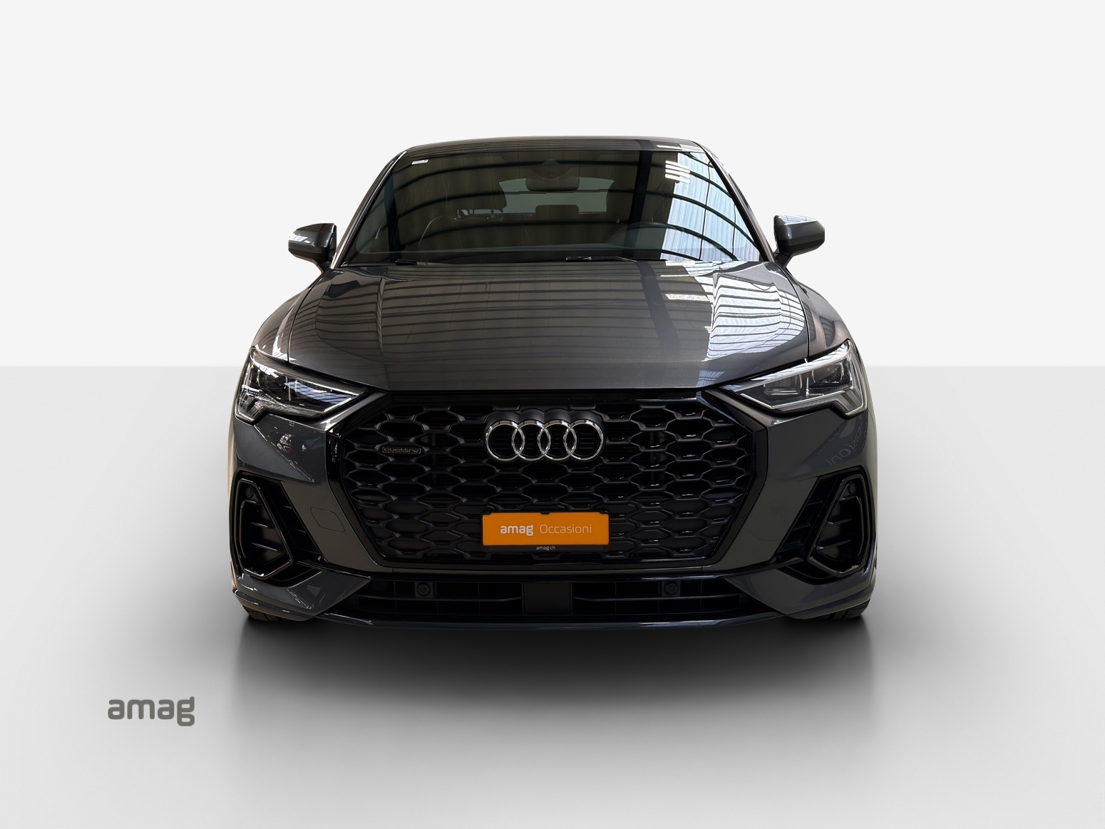 AUDI Q3 Sportback 40 TFSI S line quattro S-tronic-image-6
