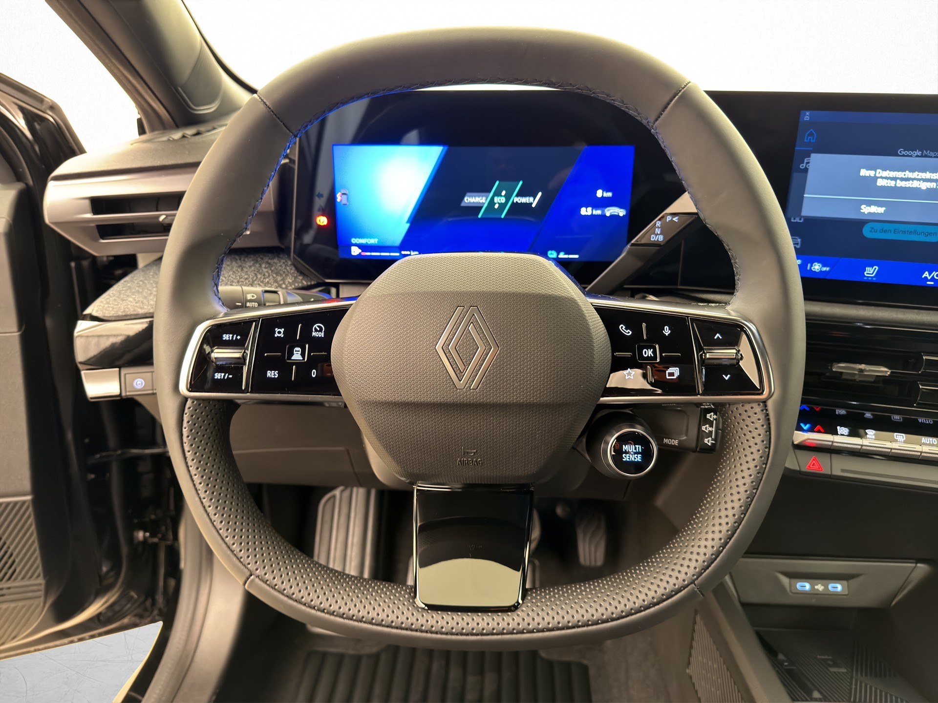 RENAULT Clio 1.8 E-Tech techno-image-5