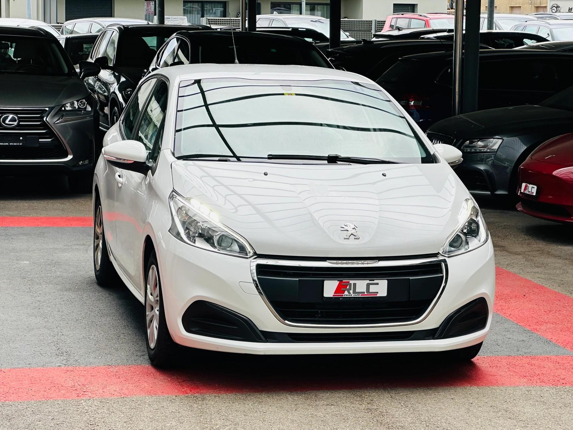 PEUGEOT 208 1.2 PureTech Urban Soul-image-4