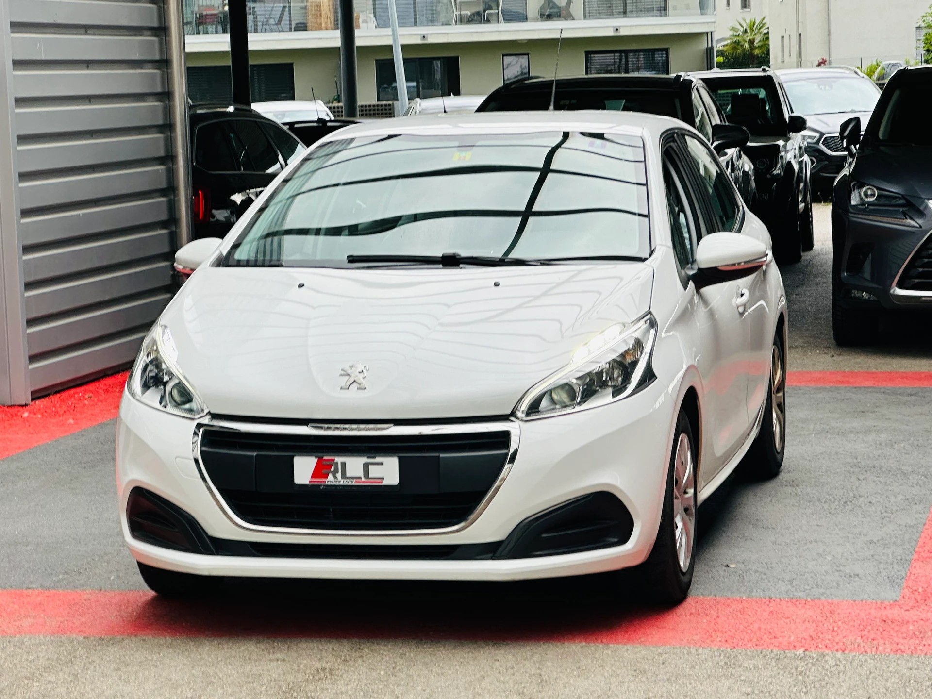 PEUGEOT 208 1.2 PureTech Urban Soul-image-3