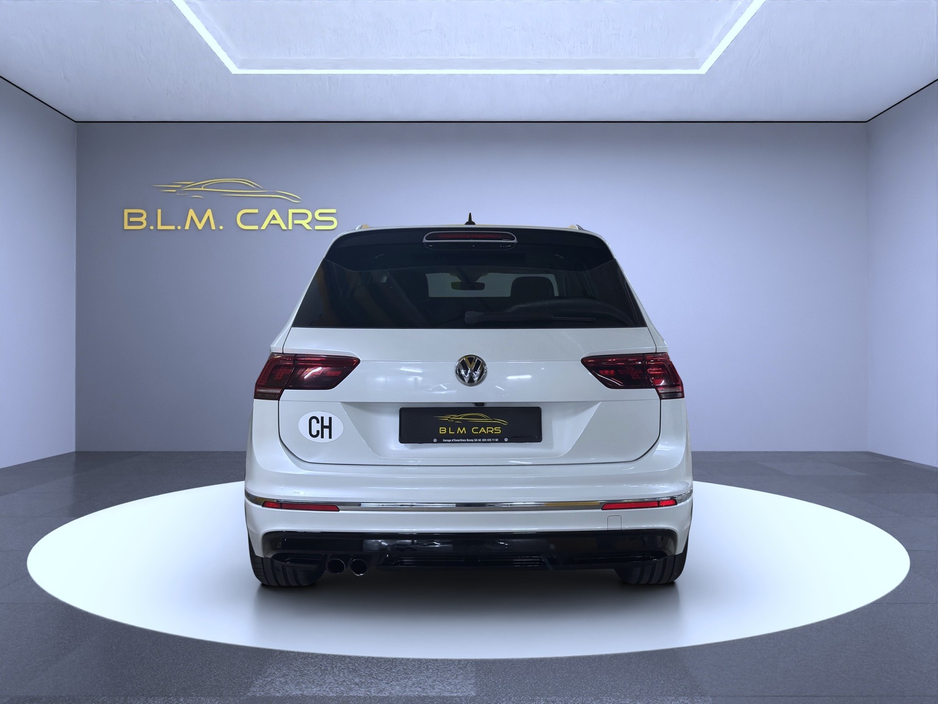 VW Tiguan 1.4TSI Comfortline R-Line 4Motion DSG-image-5