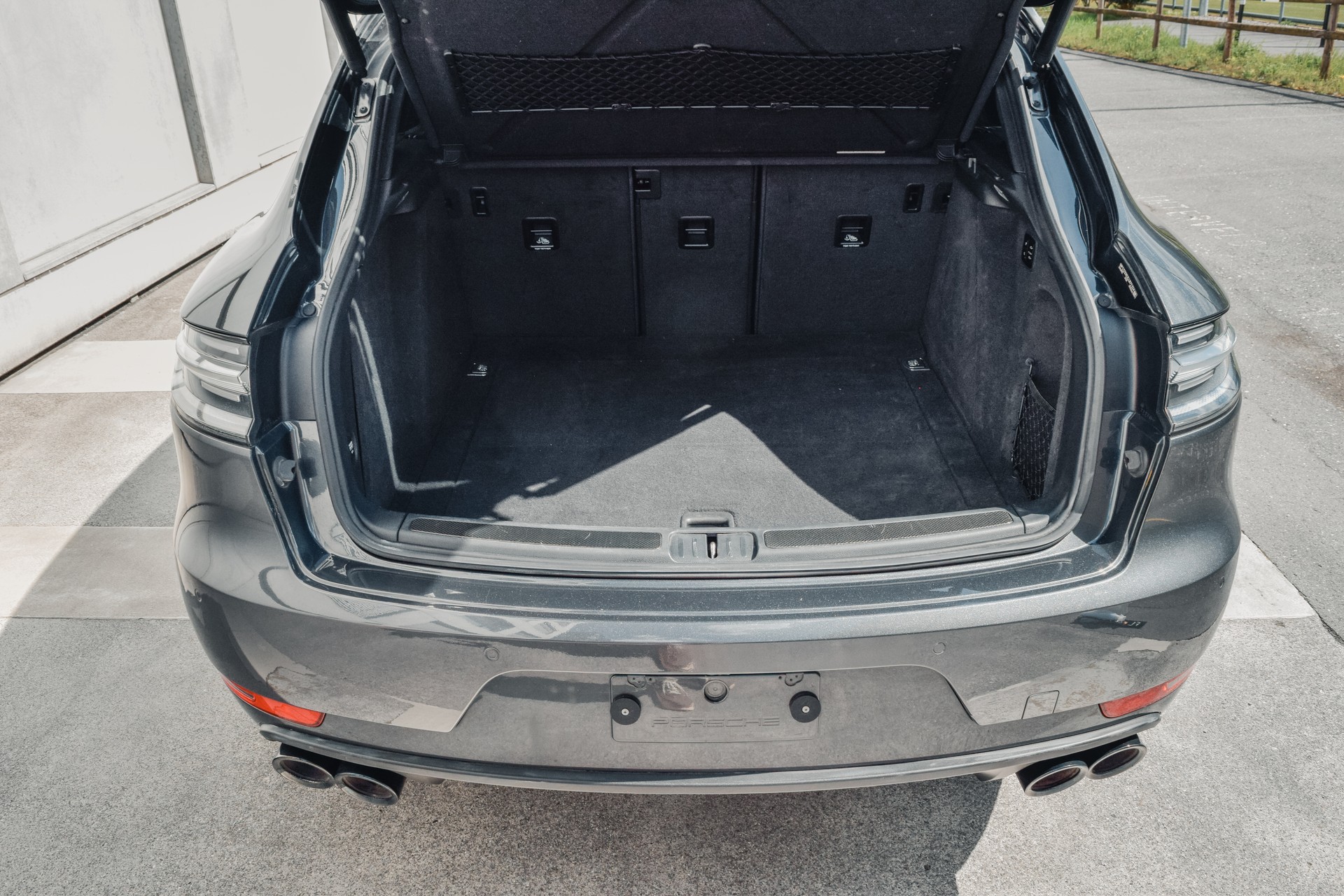 PORSCHE Macan Turbo PDK *111-Punkte*-image-9