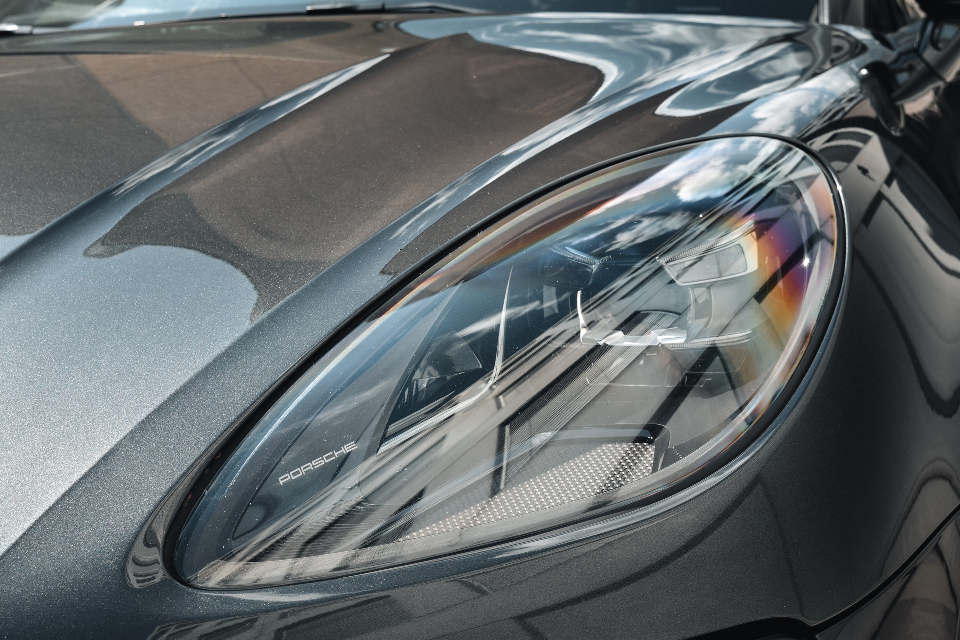 PORSCHE Macan Turbo PDK *111-Punkte*-image-6