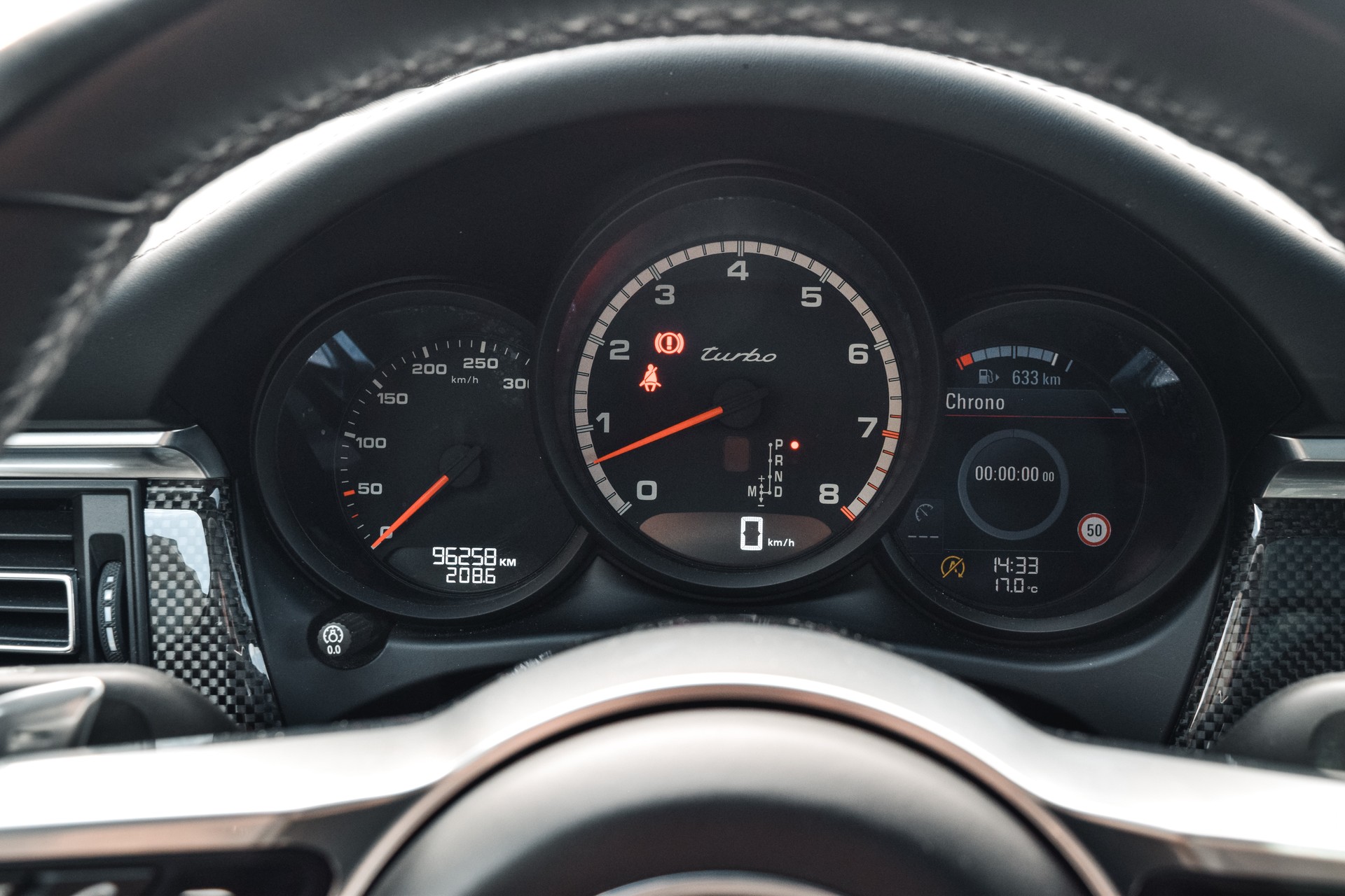 PORSCHE Macan Turbo PDK *111-Punkte*-image-12