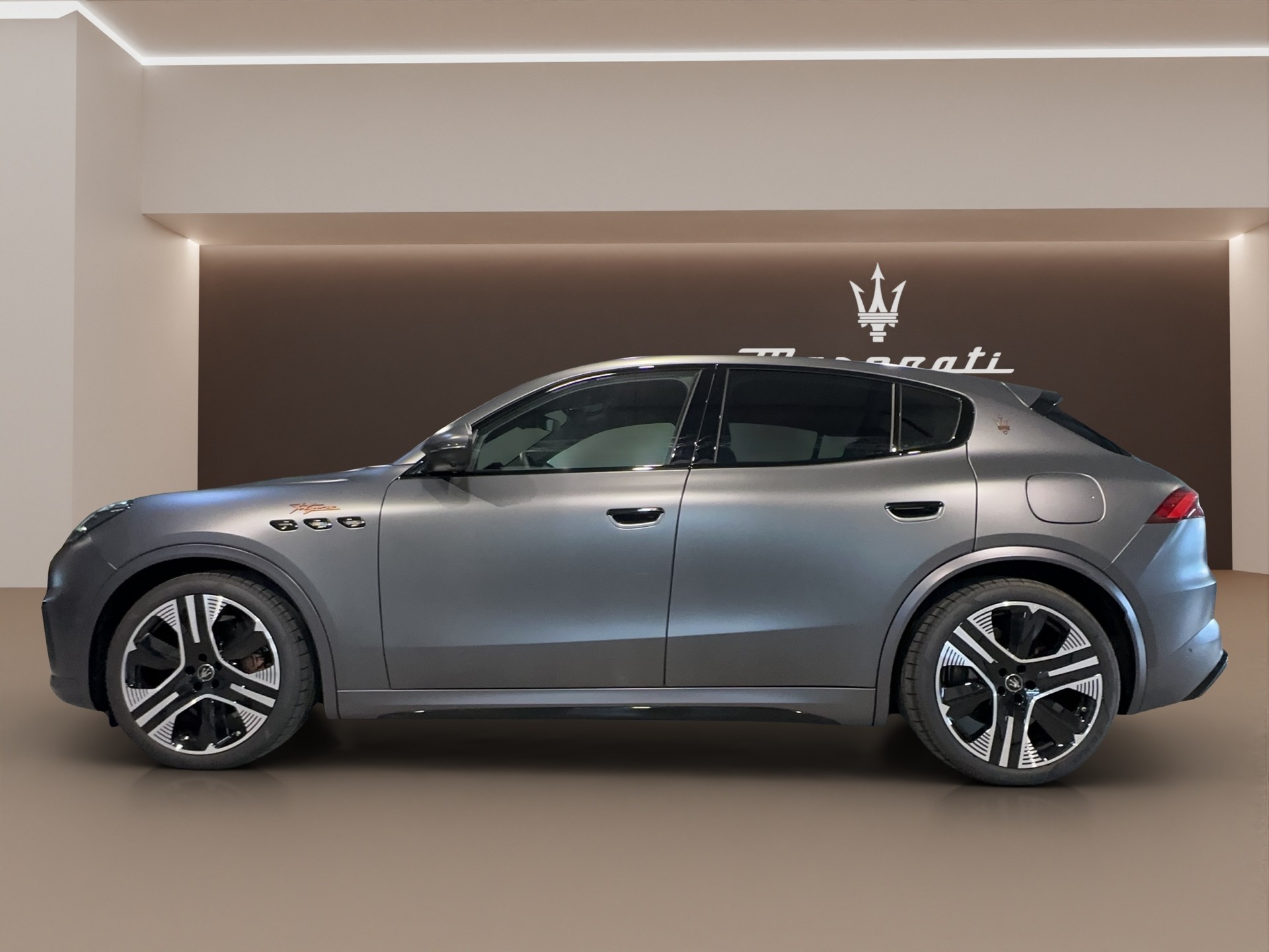MASERATI Grecale Folgore-image-7